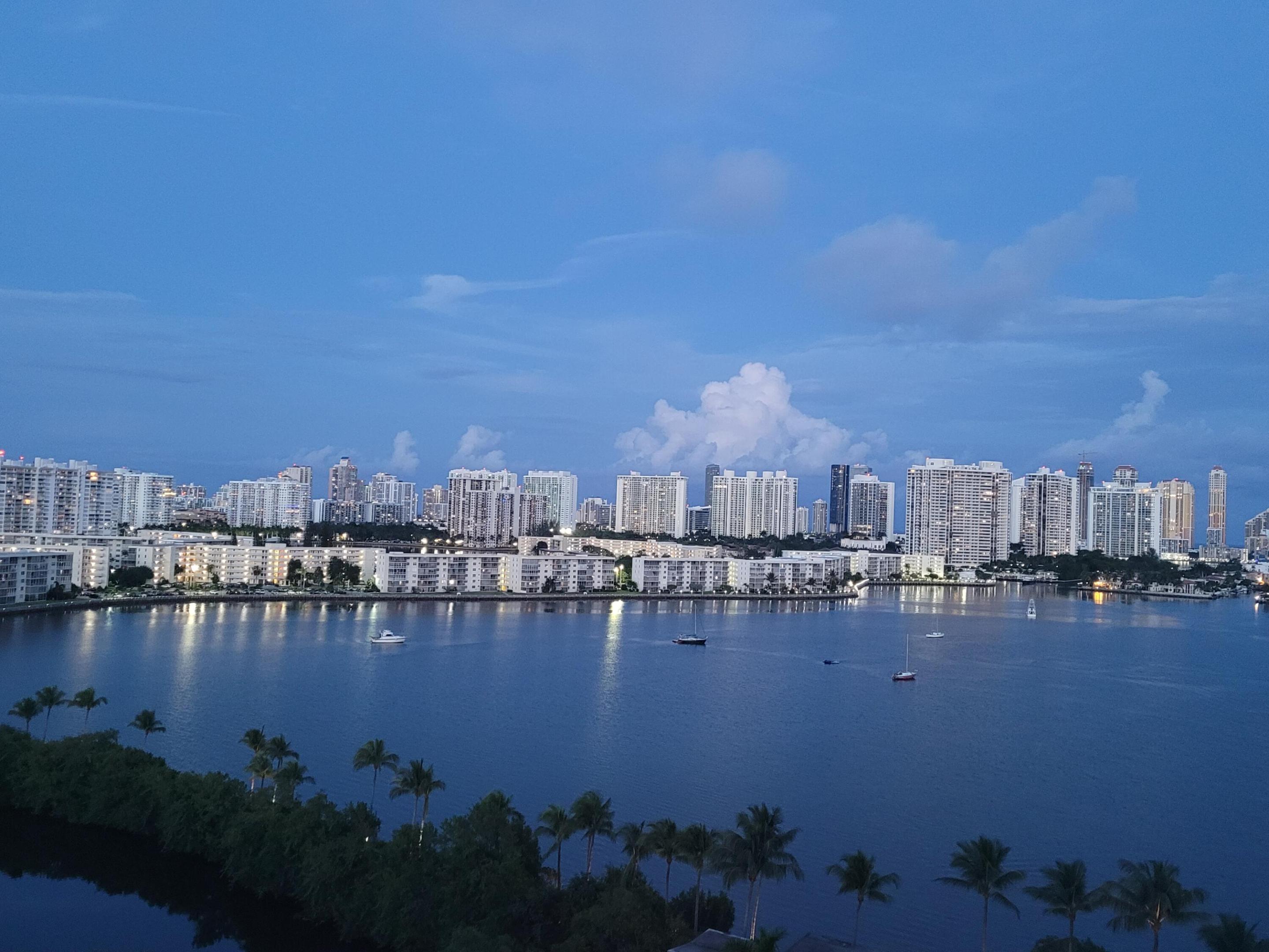 17301 Biscayne #1202, North Miami Beach FL 33160