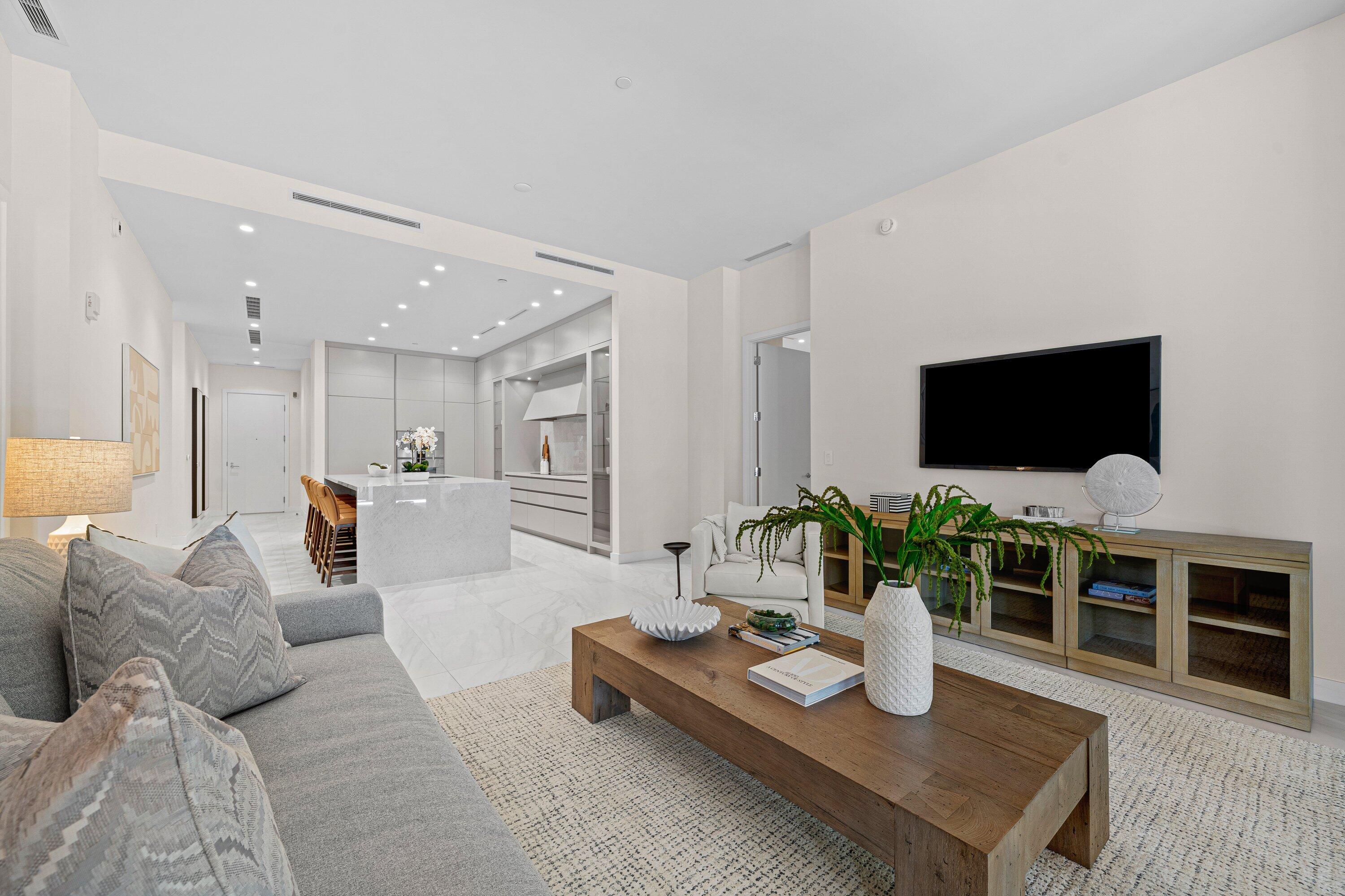 220 SE Mizner #102, Boca Raton FL 33432