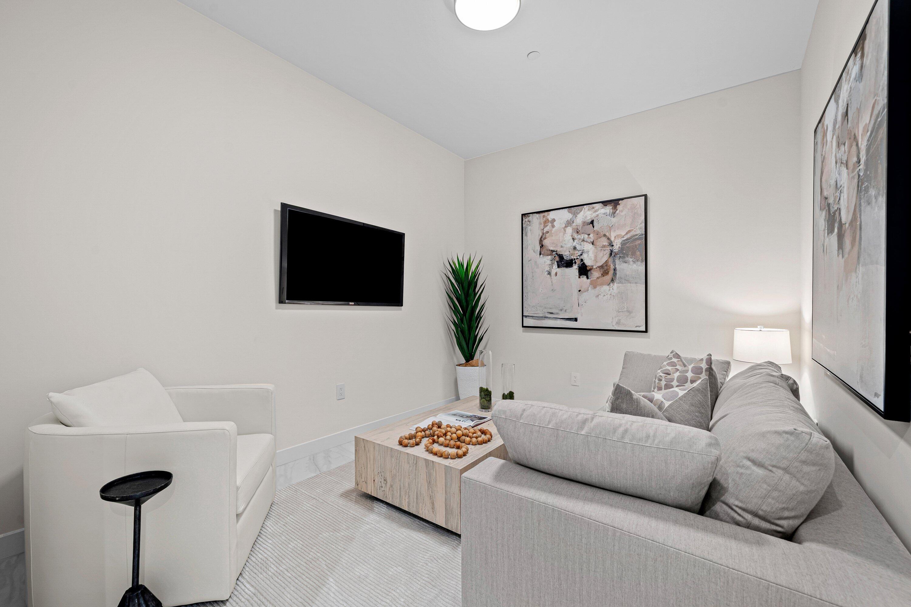 220 SE Mizner #102, Boca Raton FL 33432