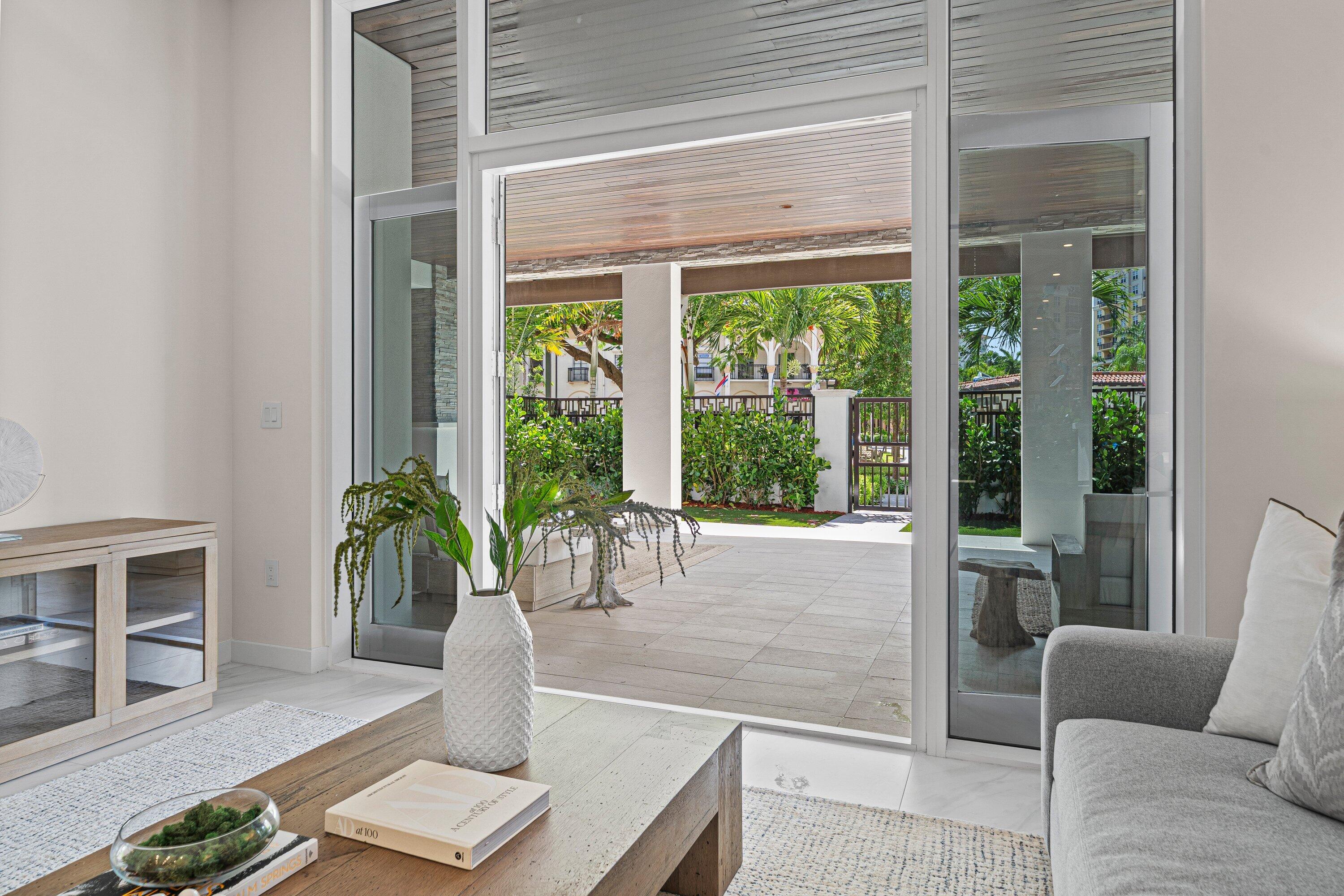 220 SE Mizner #102, Boca Raton FL 33432