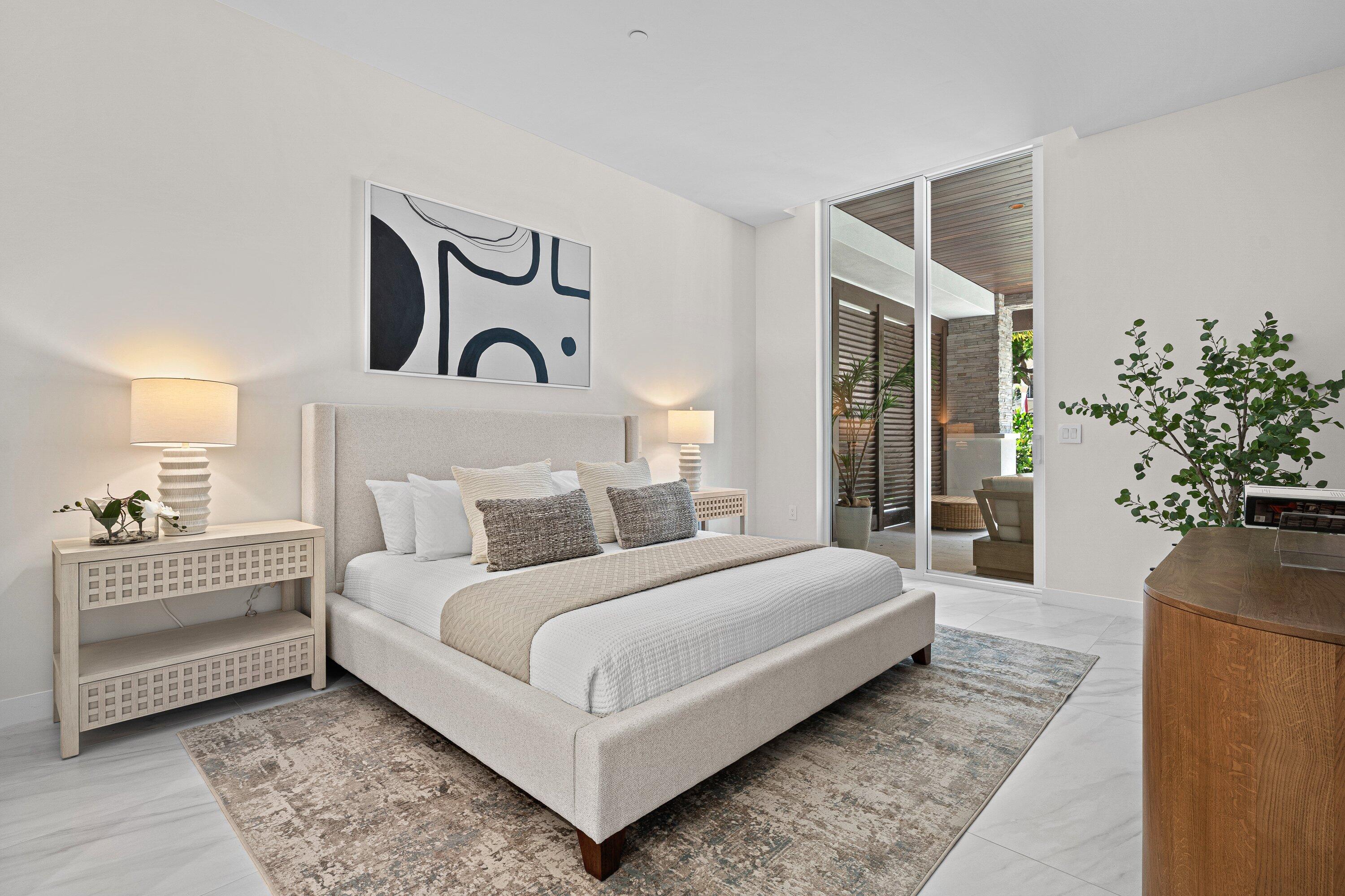 220 SE Mizner #102, Boca Raton FL 33432