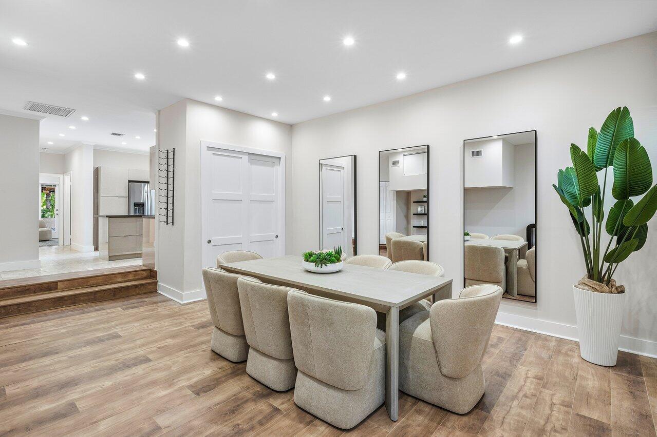 200 NE 2nd, Boca Raton FL 33432