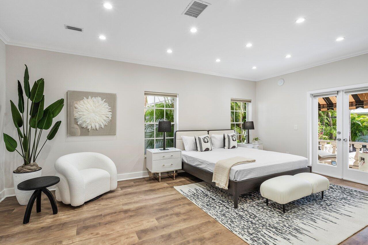 200 NE 2nd, Boca Raton FL 33432