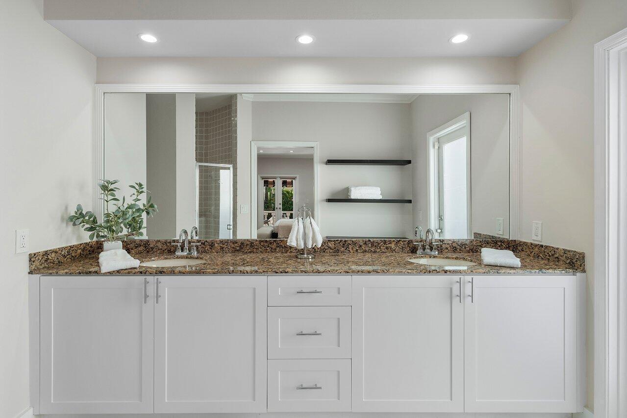 200 NE 2nd, Boca Raton FL 33432