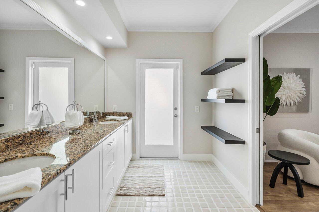 200 NE 2nd, Boca Raton FL 33432