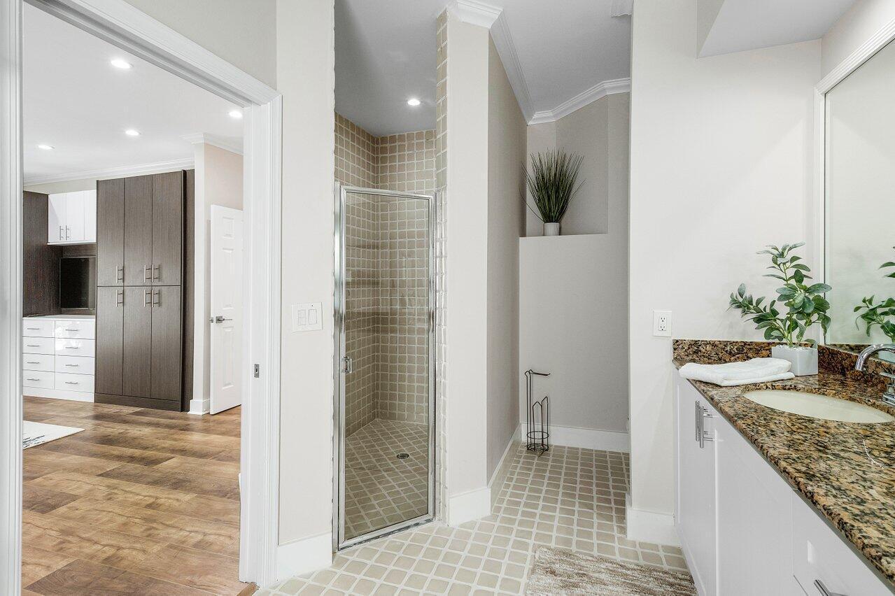 200 NE 2nd, Boca Raton FL 33432