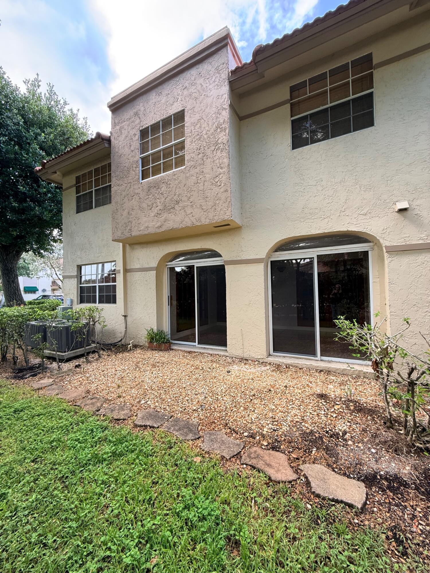 6654 Via Regina, Boca Raton FL 33433