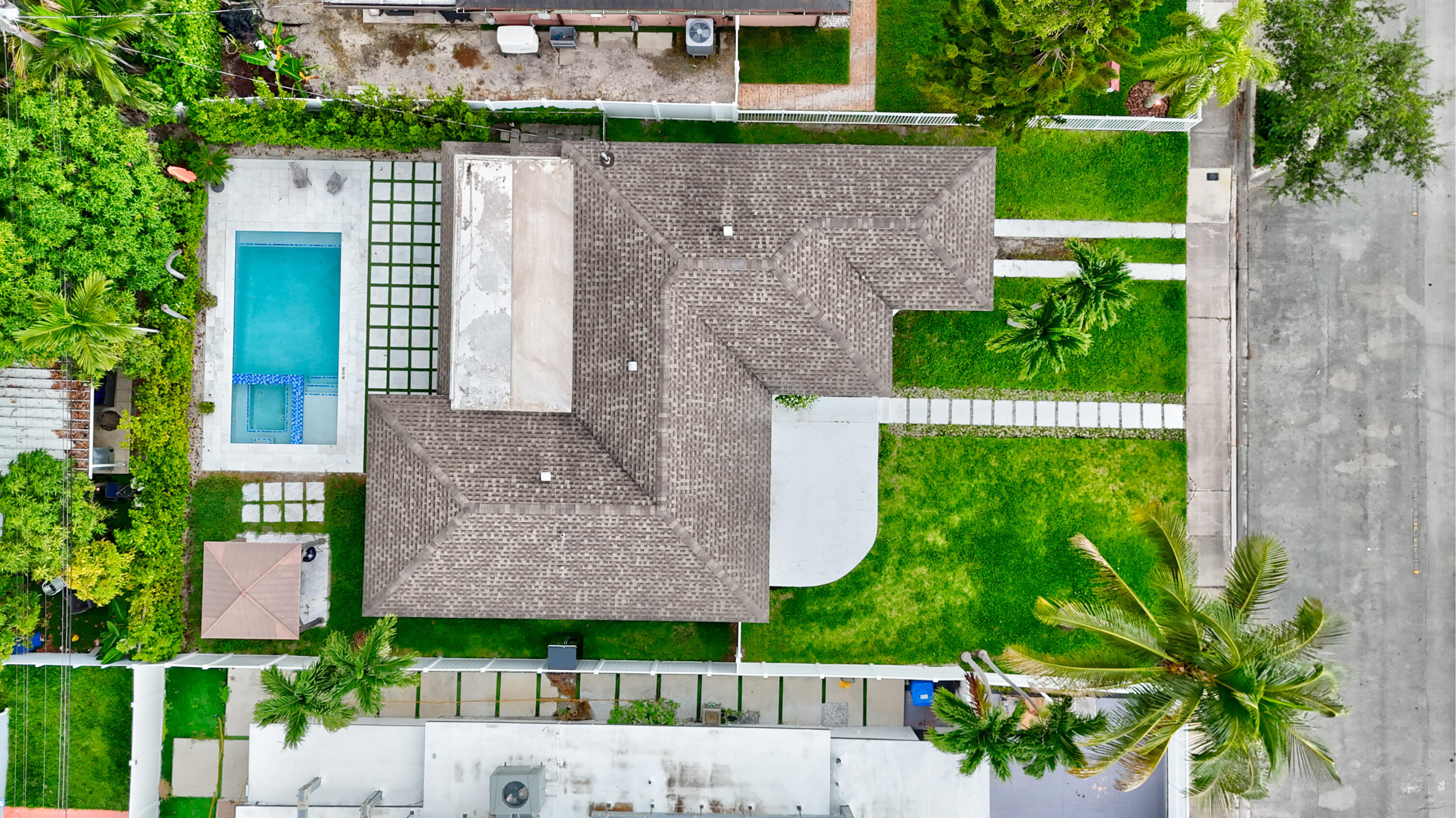 7528 Buccaneer, North Bay Village FL 33141