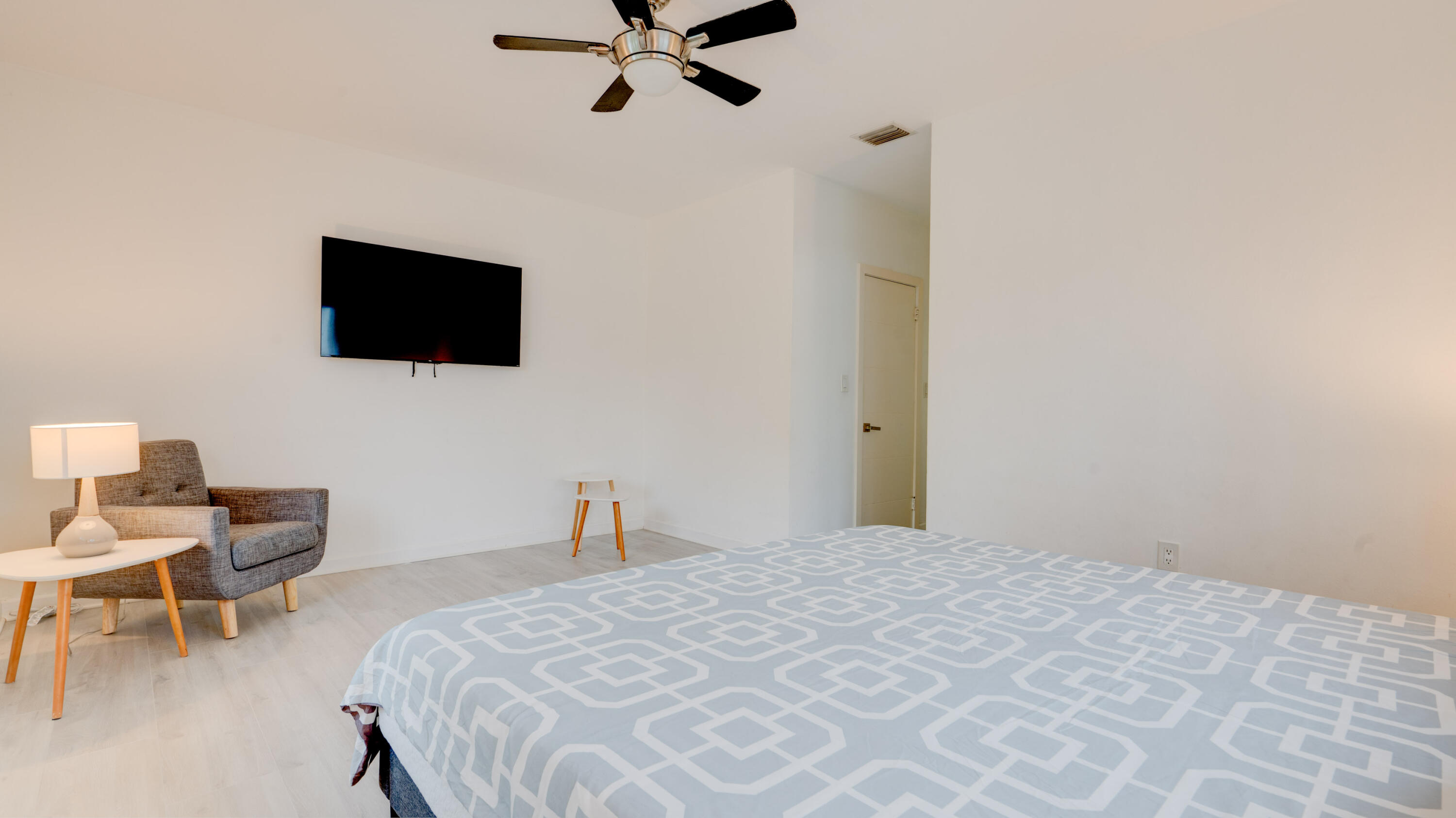 7528 Buccaneer, North Bay Village FL 33141