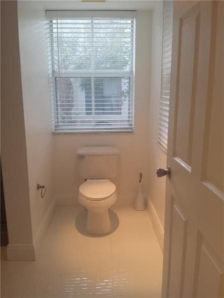 2451 E Centergate #208, Miramar FL 33025