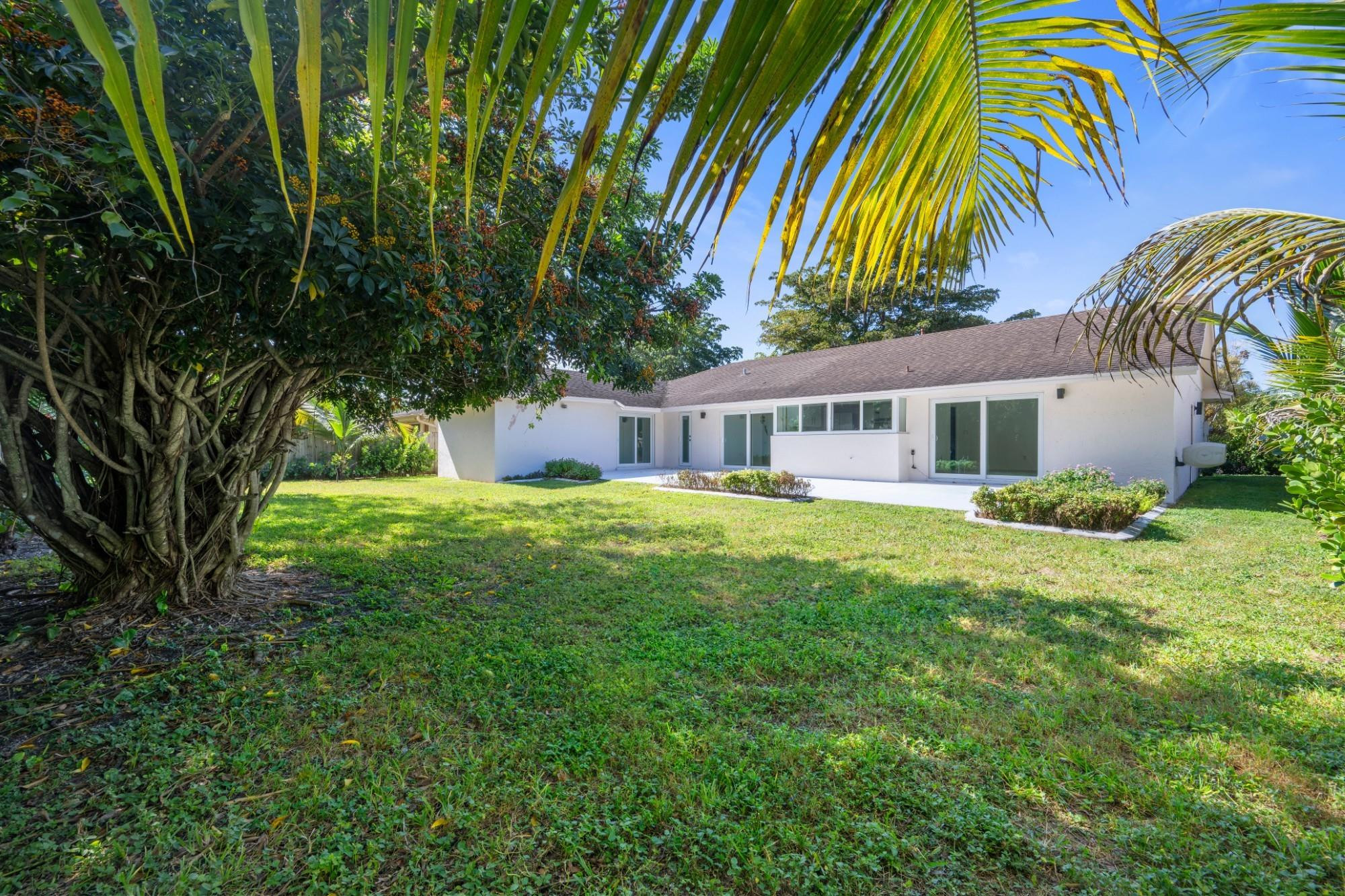 9515 SW 118th, Miami FL 33186