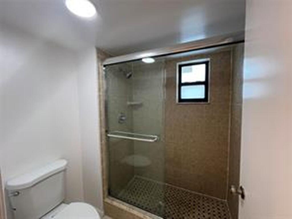 8040 Hampton #104, North Lauderdale FL 33068