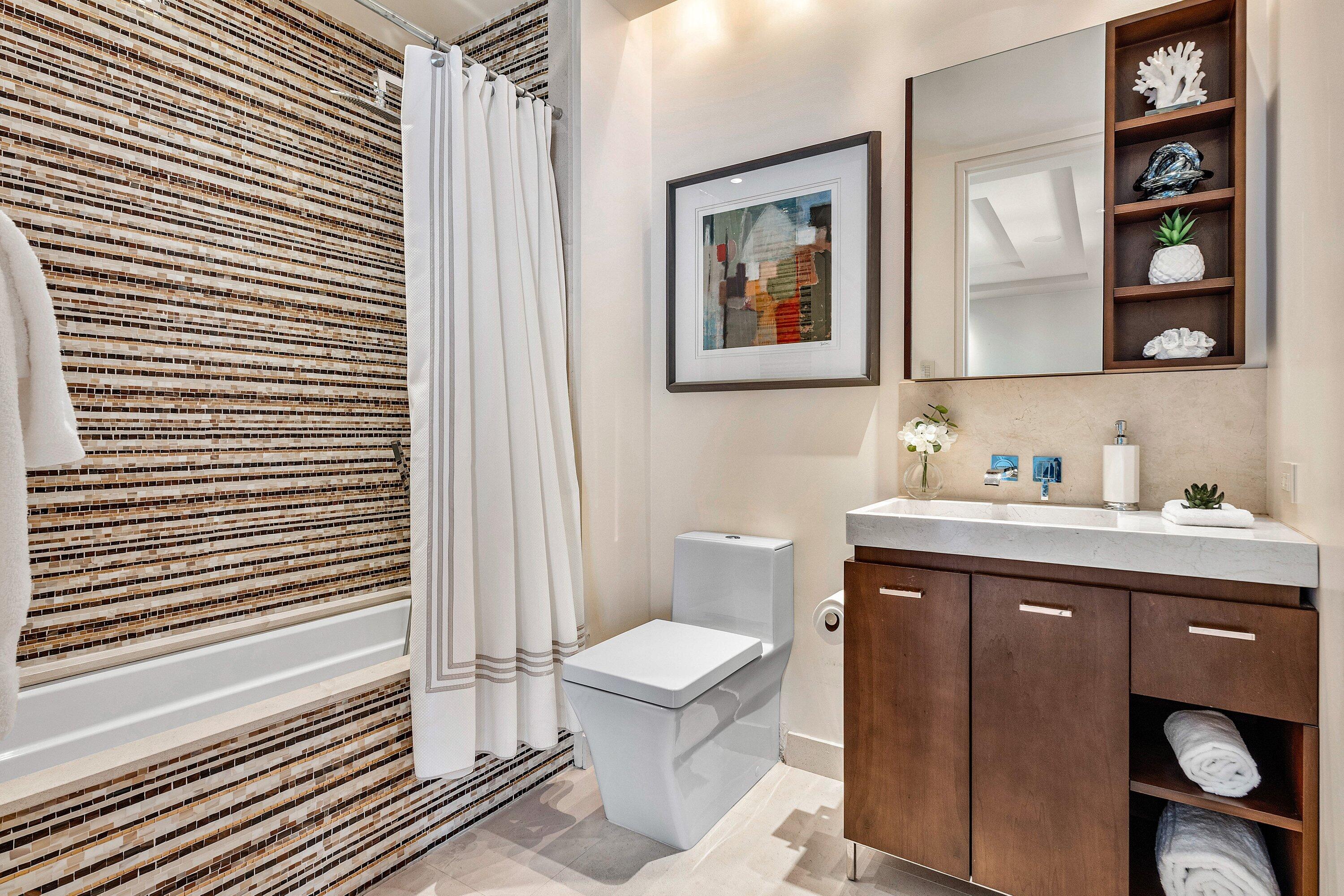 400 S Ocean #Ph2, Boca Raton FL 33432