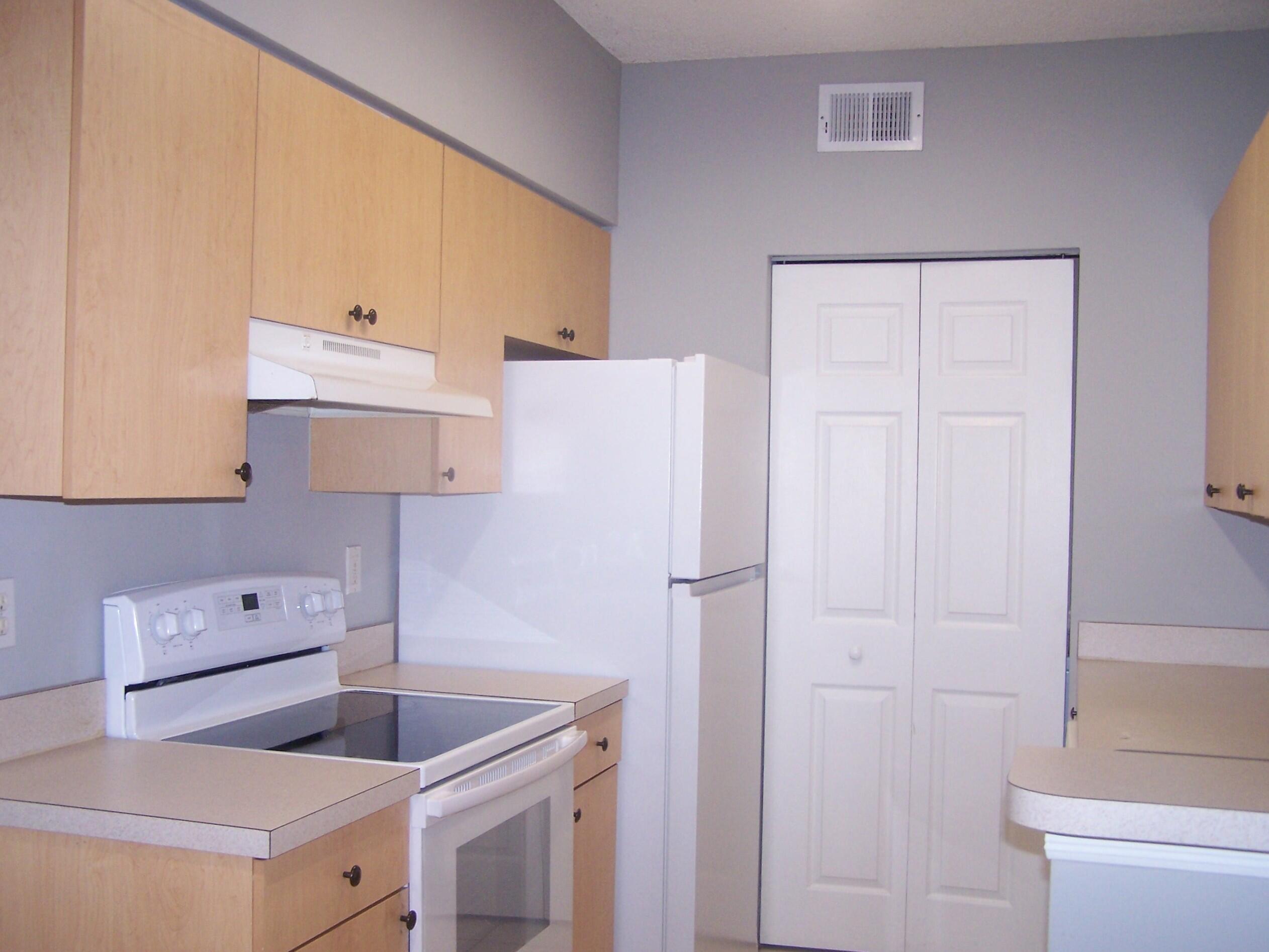 10360 Fox Trail #Unit 1601, Royal Palm Beach FL 33411