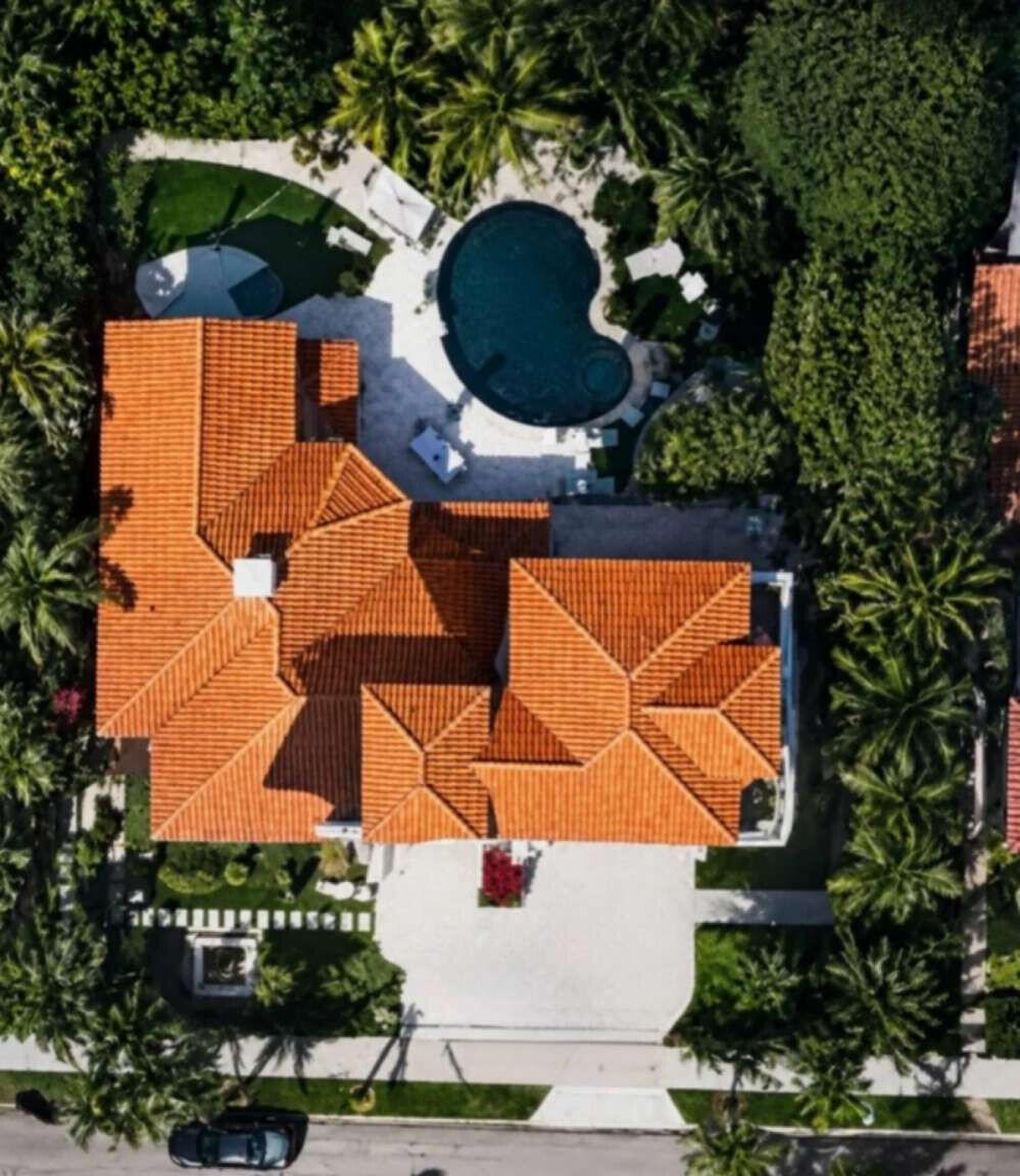 233 Pershing, West Palm Beach FL 33401