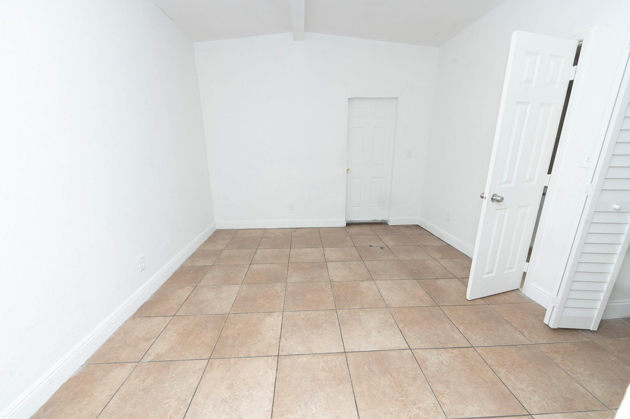 205 NW 33rd, Lauderhill FL 33311