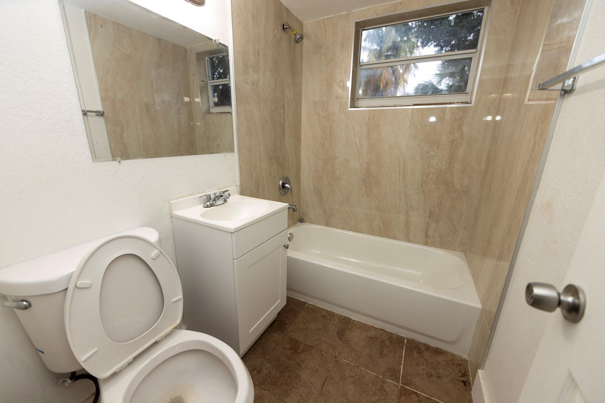 205 NW 33rd, Lauderhill FL 33311