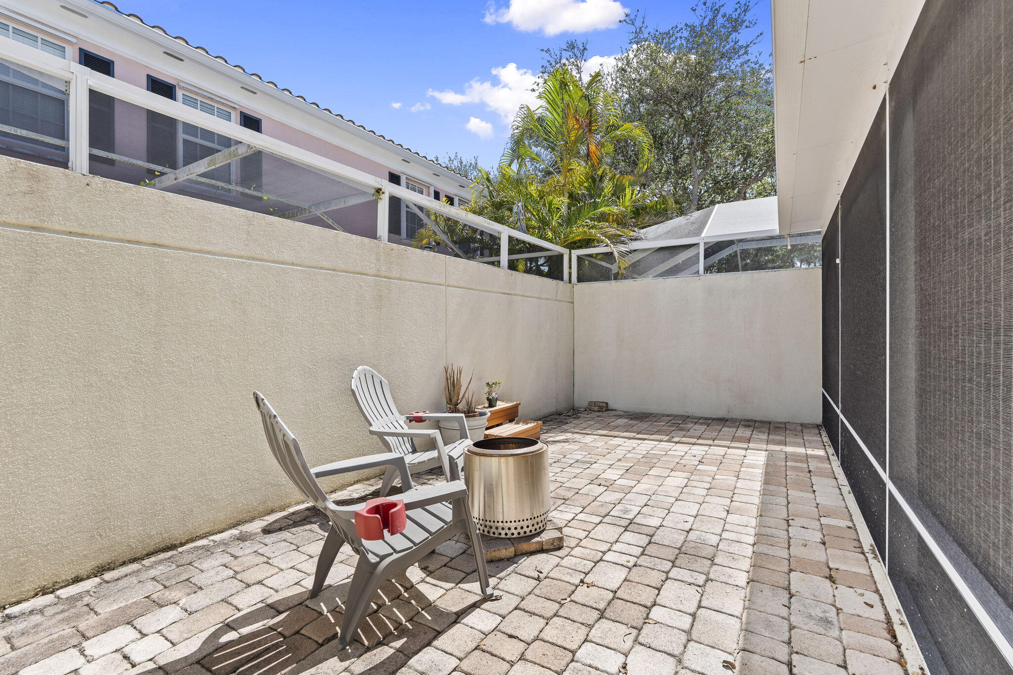 48 Live Oak, Jupiter FL 33469