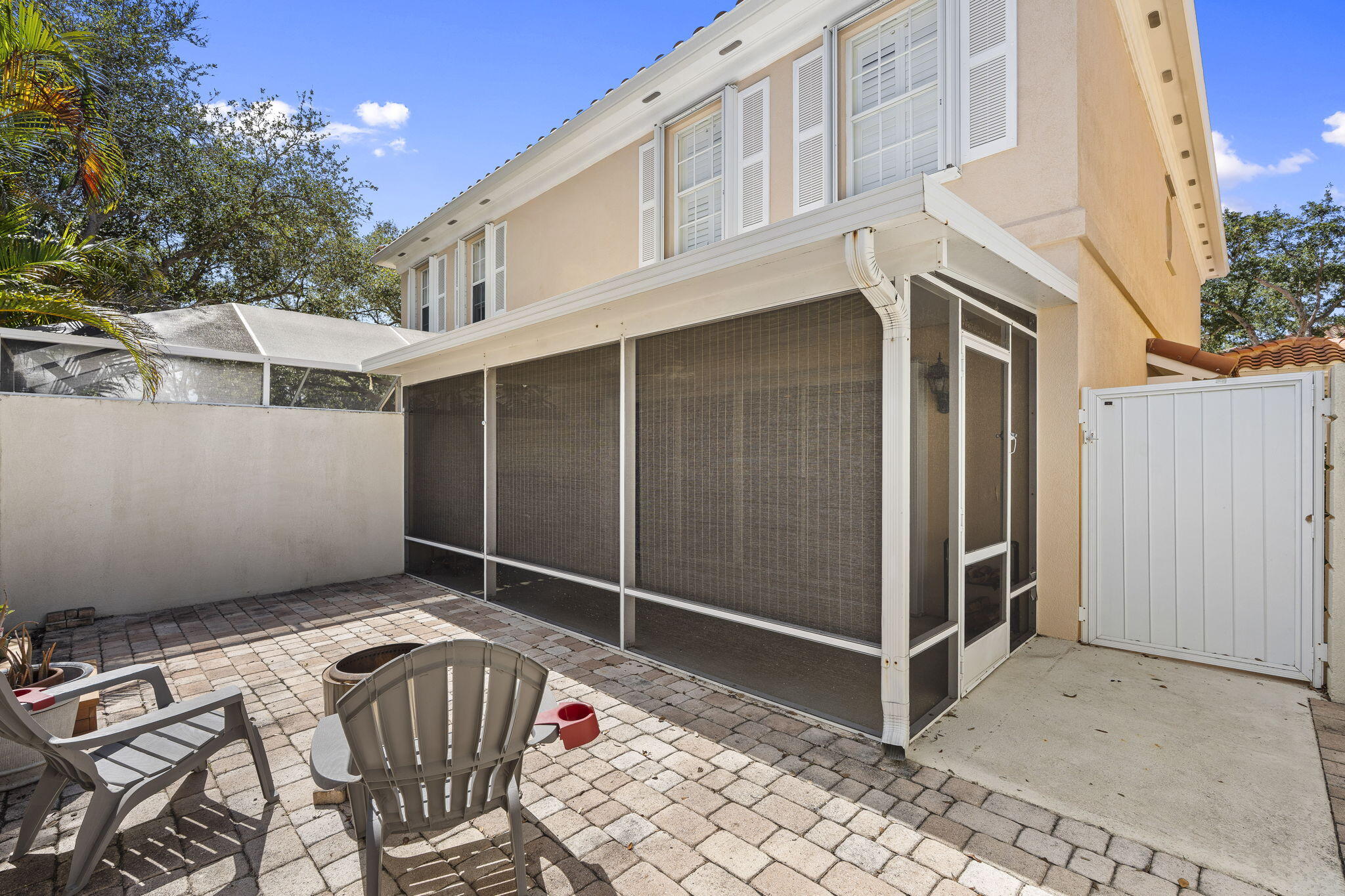 48 Live Oak, Jupiter FL 33469