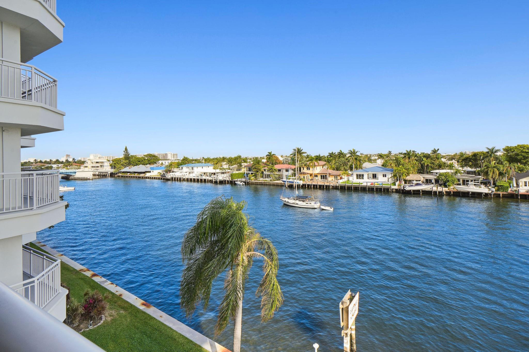 3100 NE 48th #415, Fort Lauderdale FL 33308