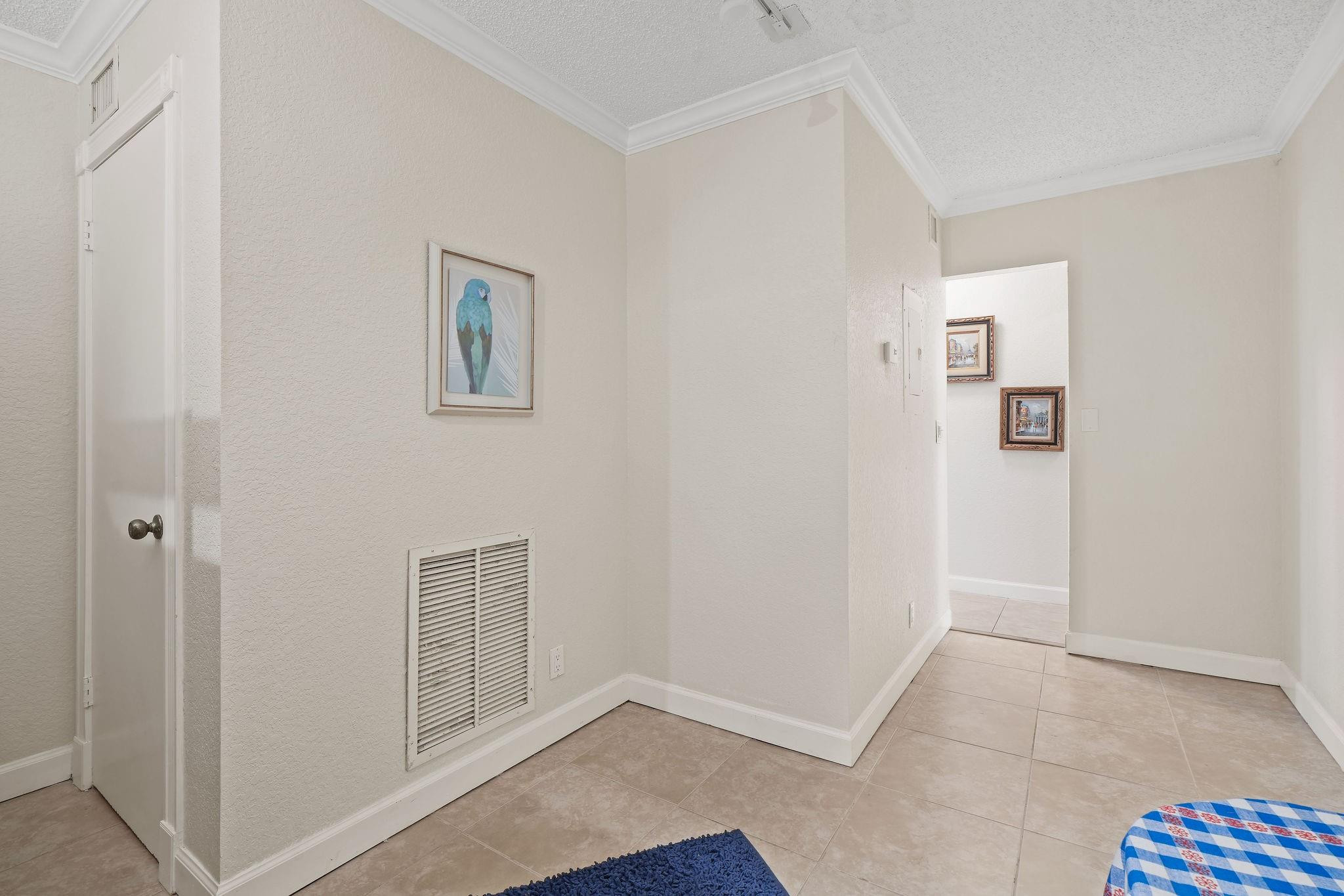 3100 NE 48th #415, Fort Lauderdale FL 33308