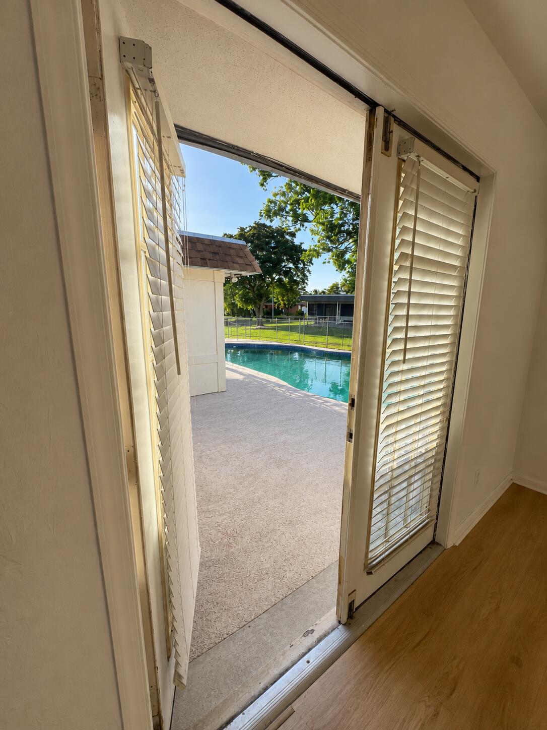 7816 NW 70th, Tamarac FL 33321