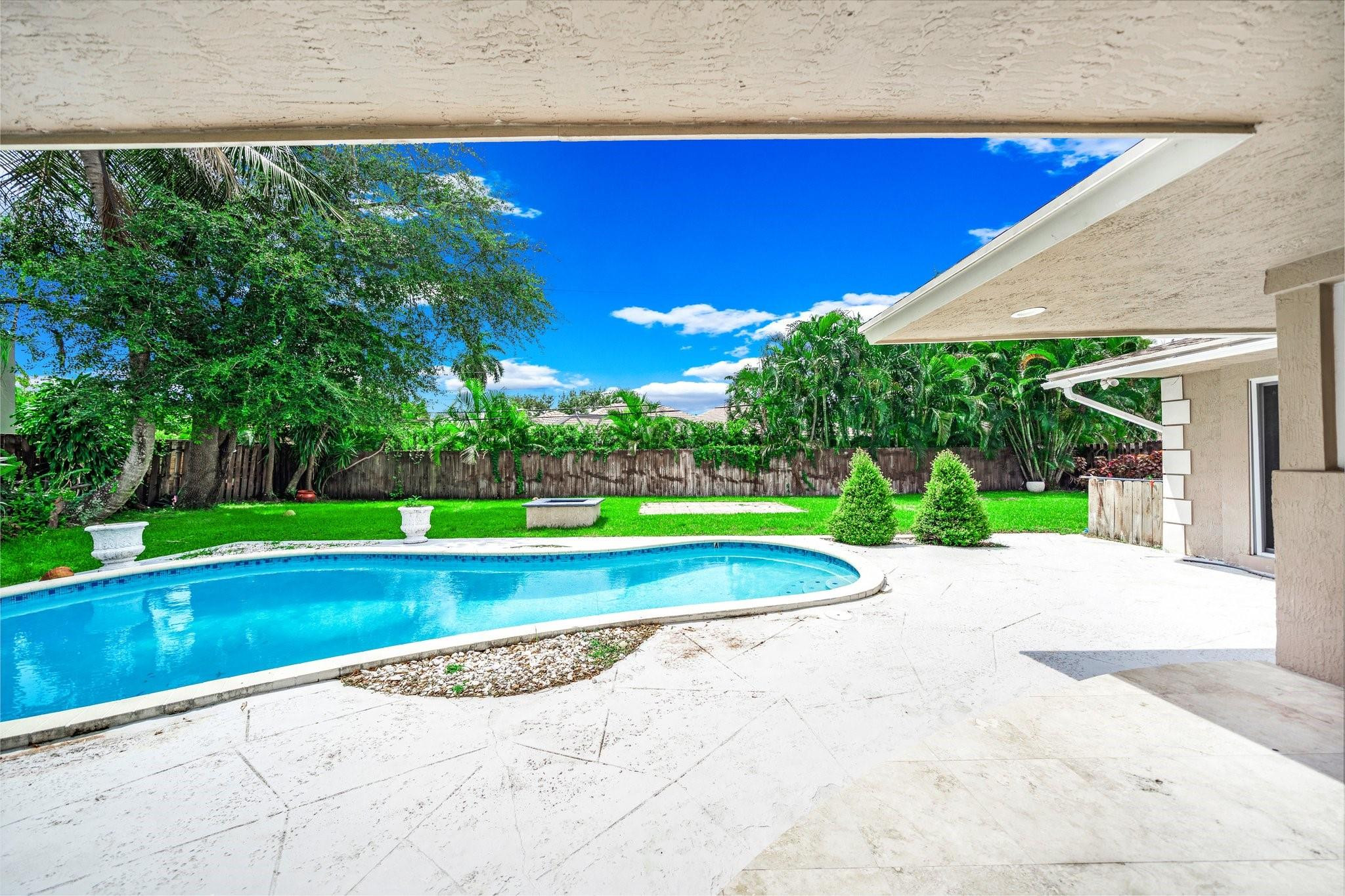 4021 Bayview, Fort Lauderdale FL 33308