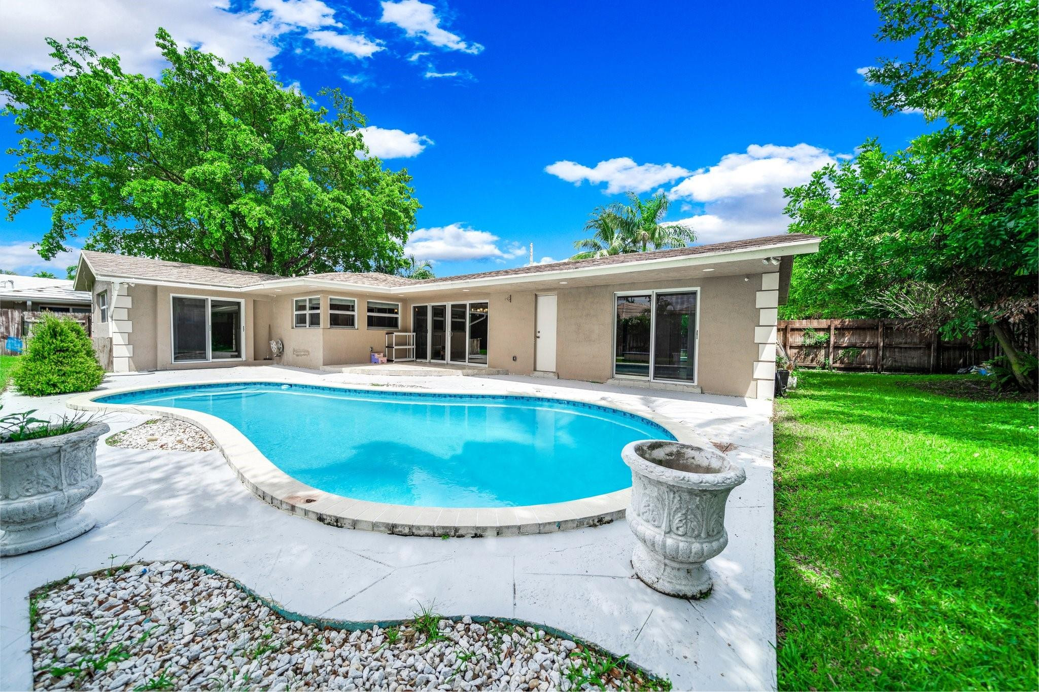 4021 Bayview, Fort Lauderdale FL 33308