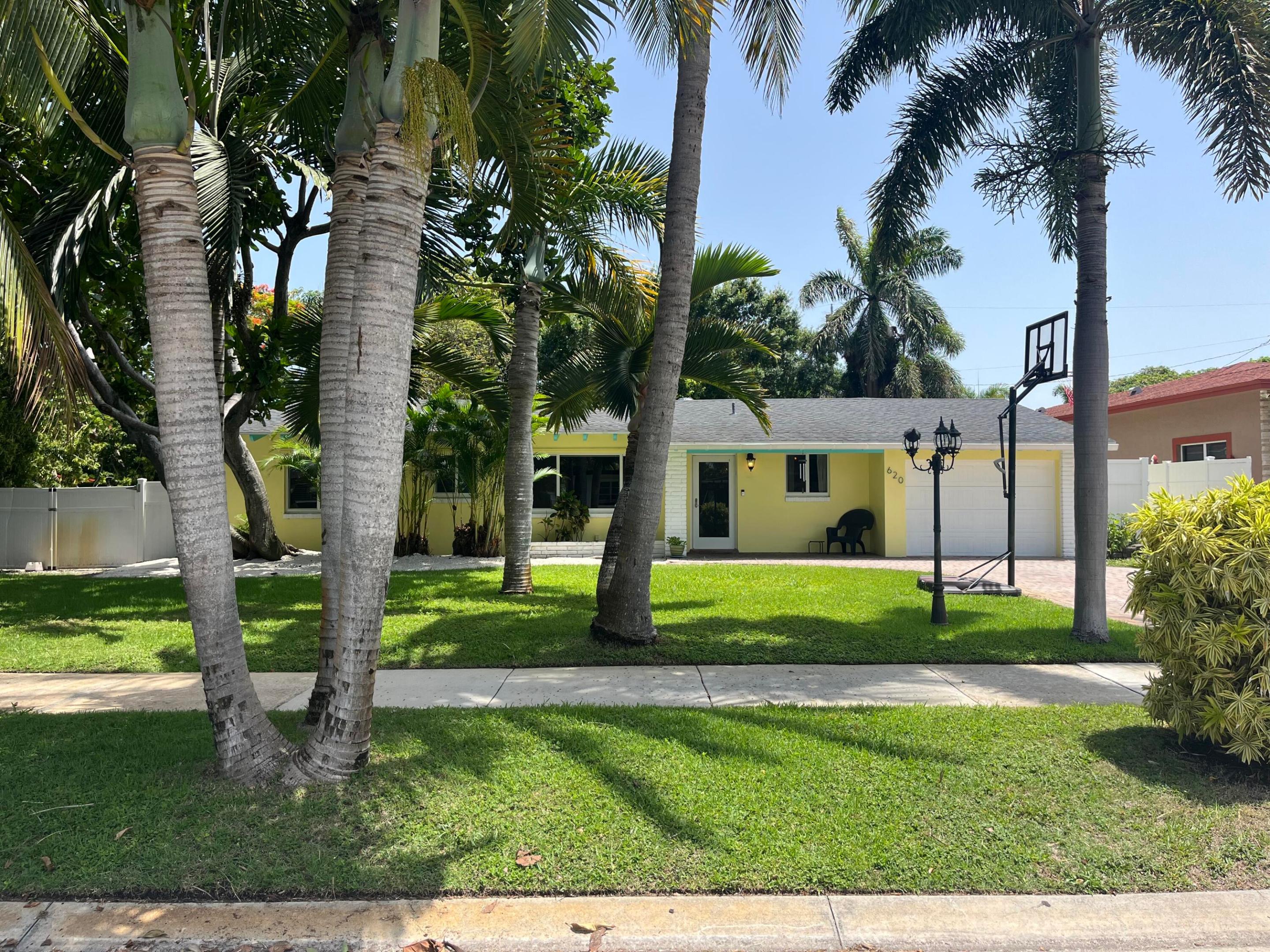 620 NE 9th, Boynton Beach FL 33435