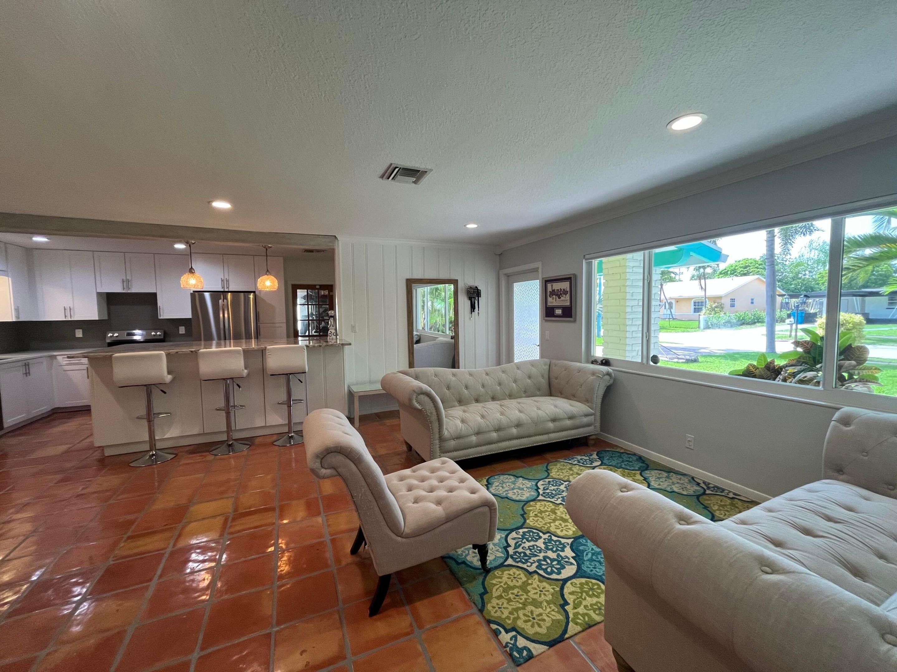 620 NE 9th, Boynton Beach FL 33435