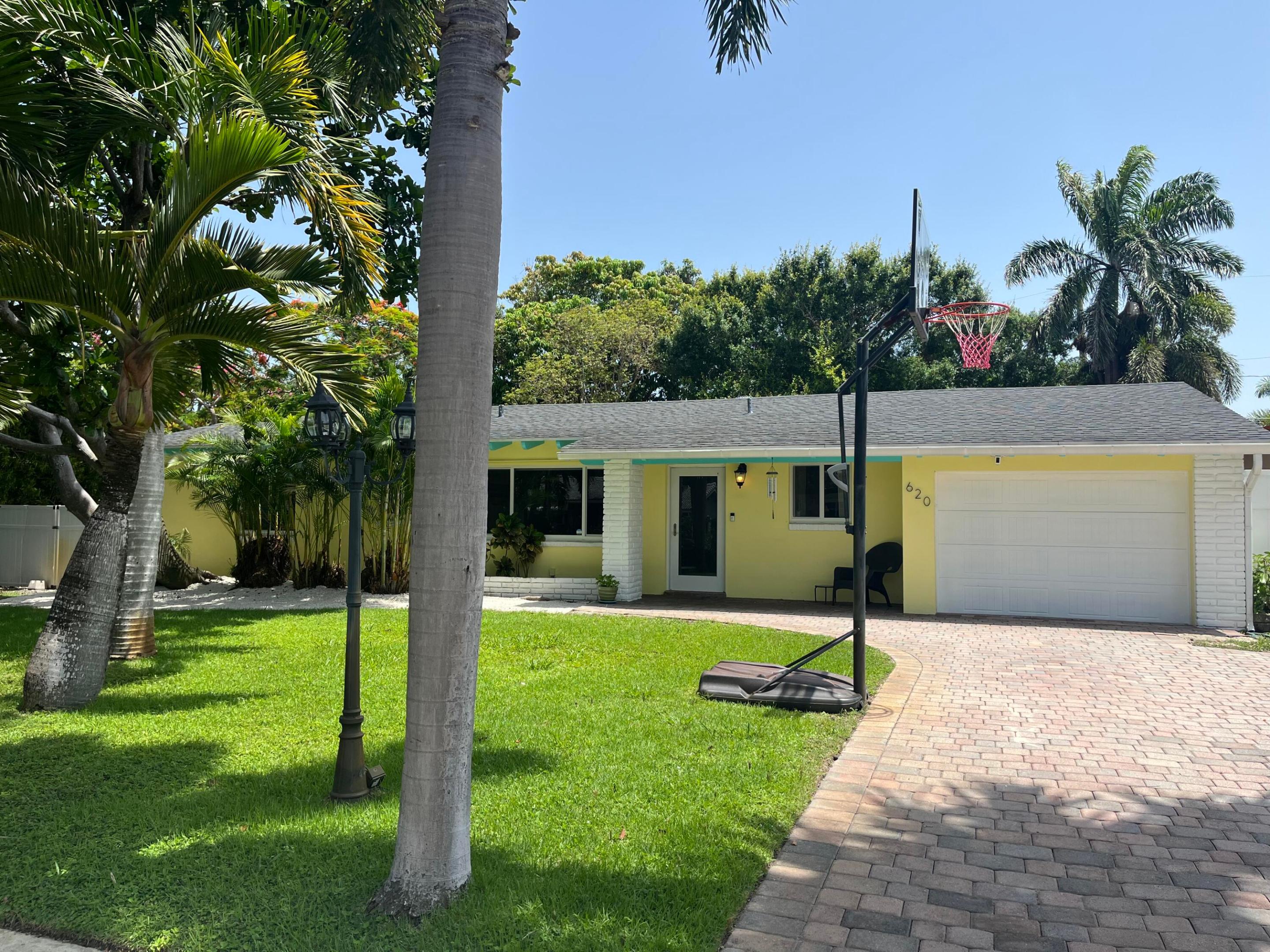 620 NE 9th, Boynton Beach FL 33435