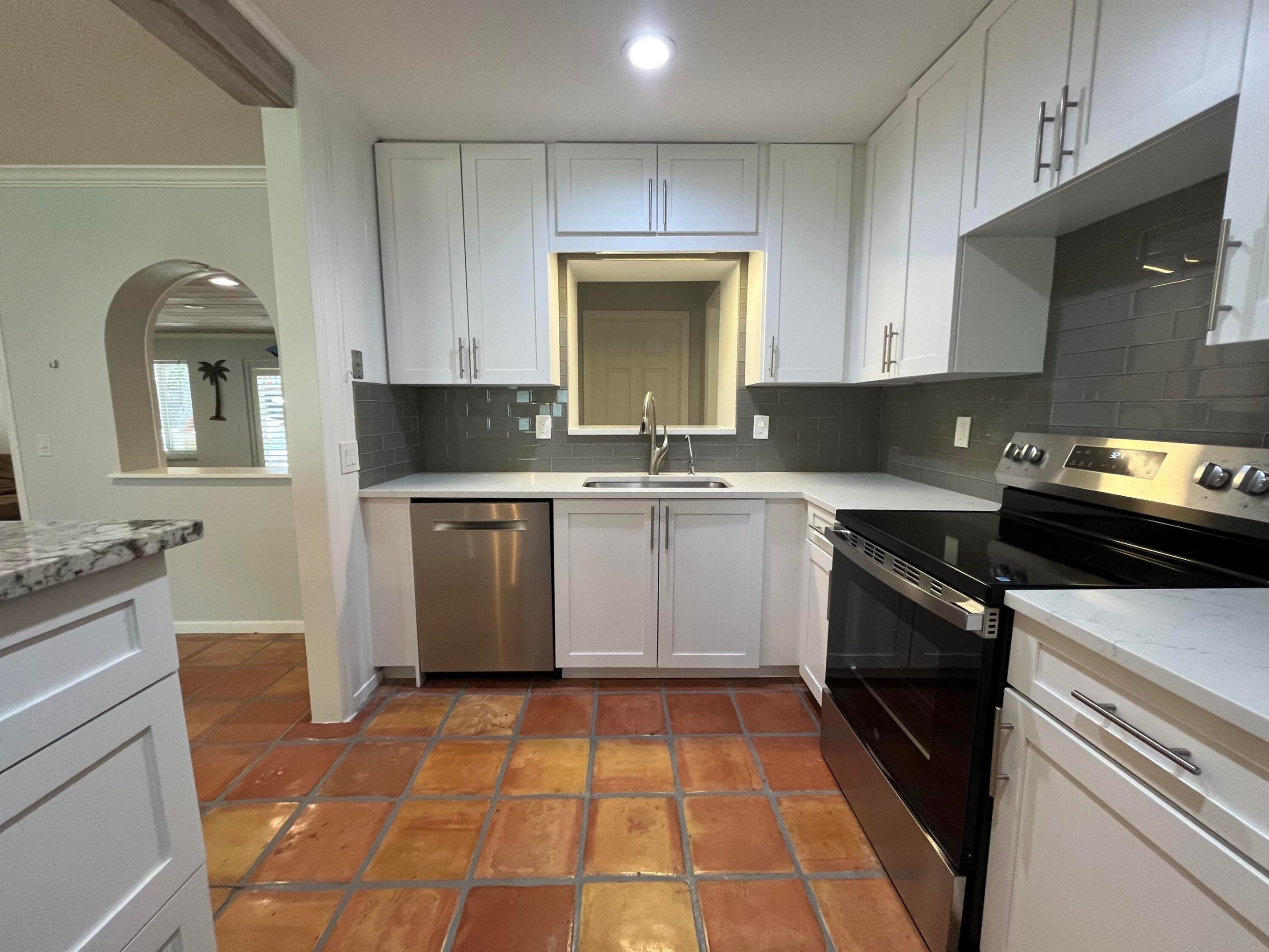 620 NE 9th, Boynton Beach FL 33435
