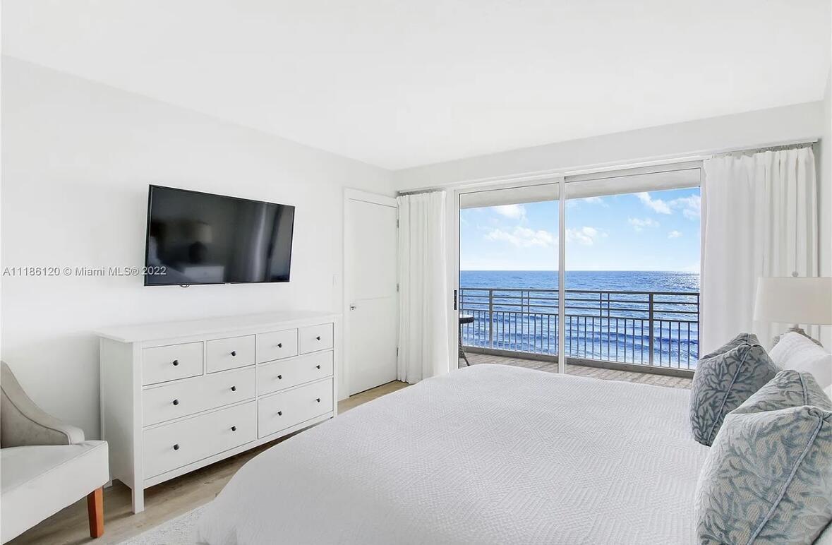 350 S Beach #401, Tequesta FL 33469