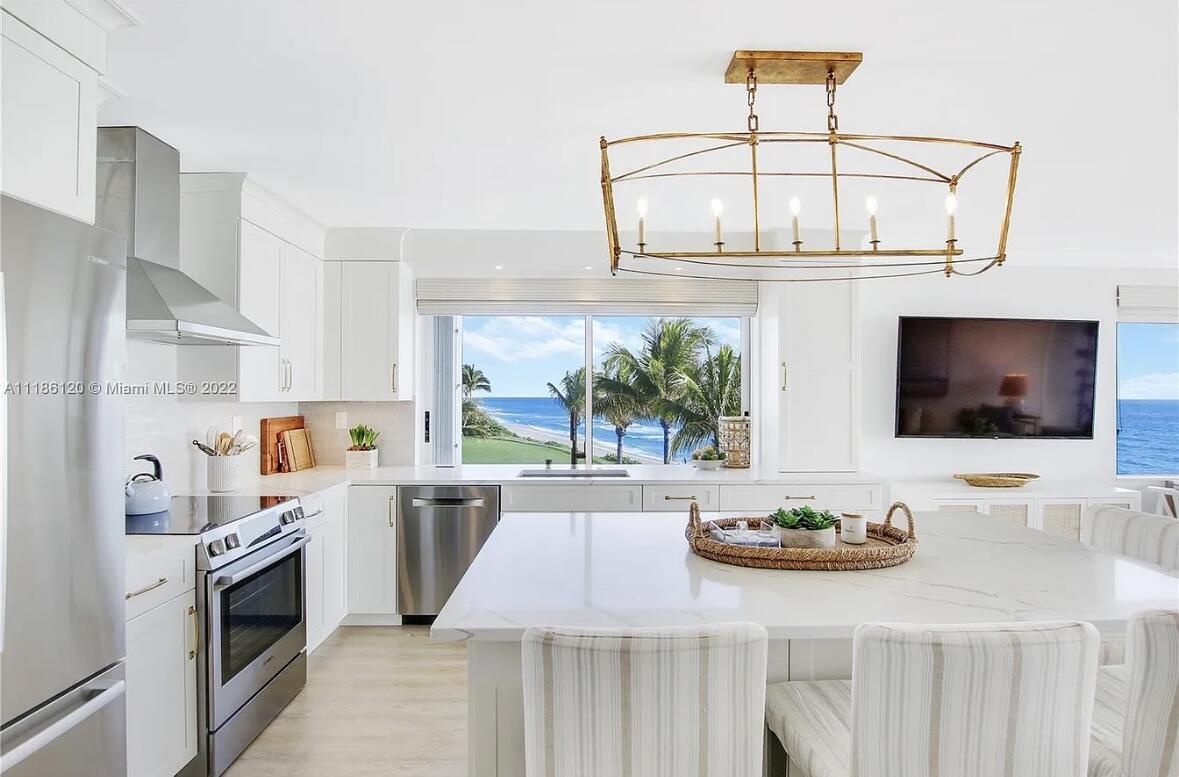 350 S Beach #401, Tequesta FL 33469