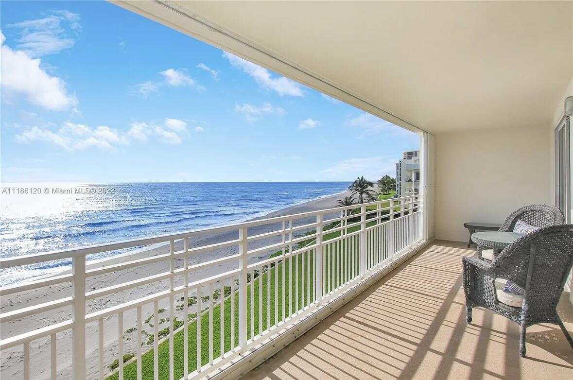 350 S Beach #401, Tequesta FL 33469