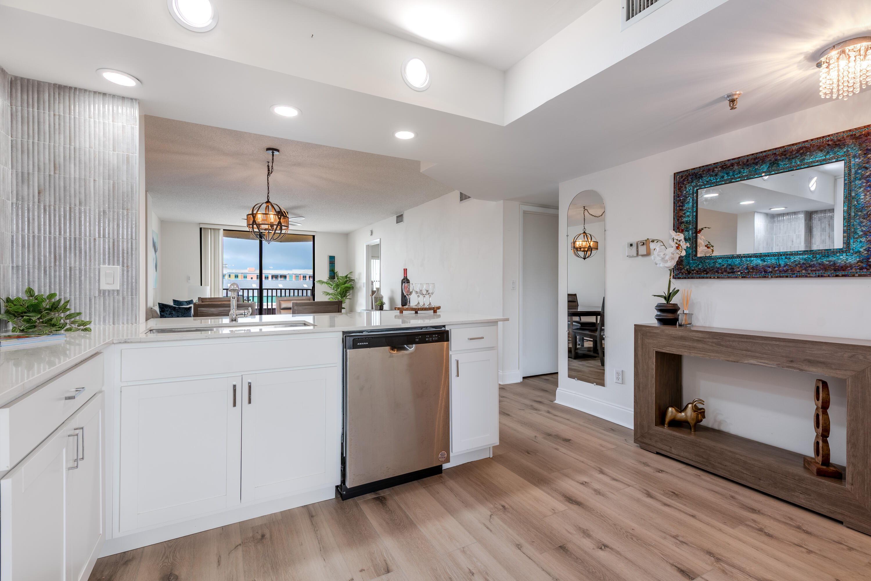 896 N Federal #527, Lantana FL 33462