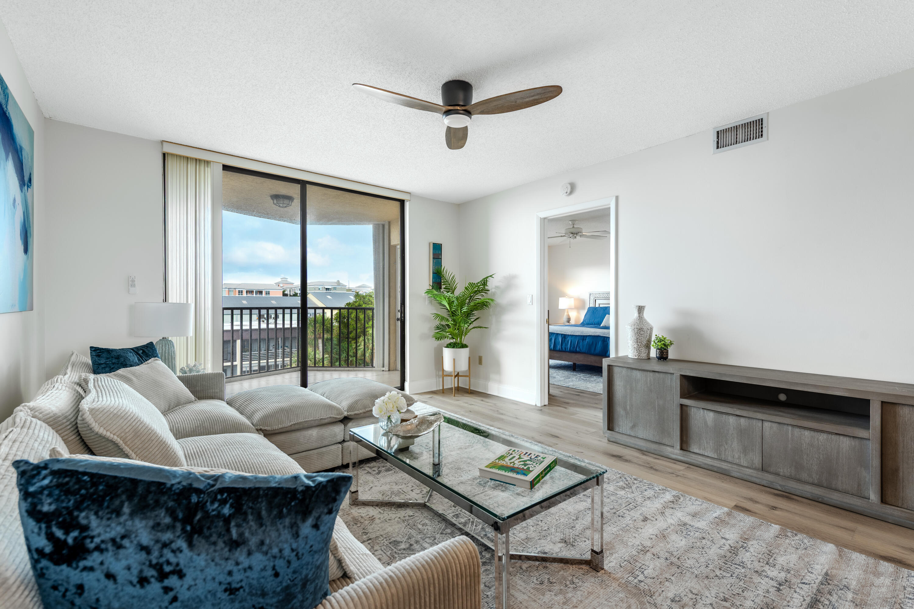 896 N Federal #527, Lantana FL 33462