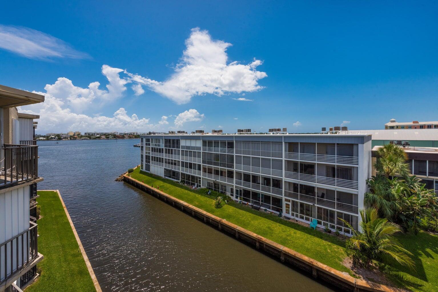 896 N Federal #527, Lantana FL 33462