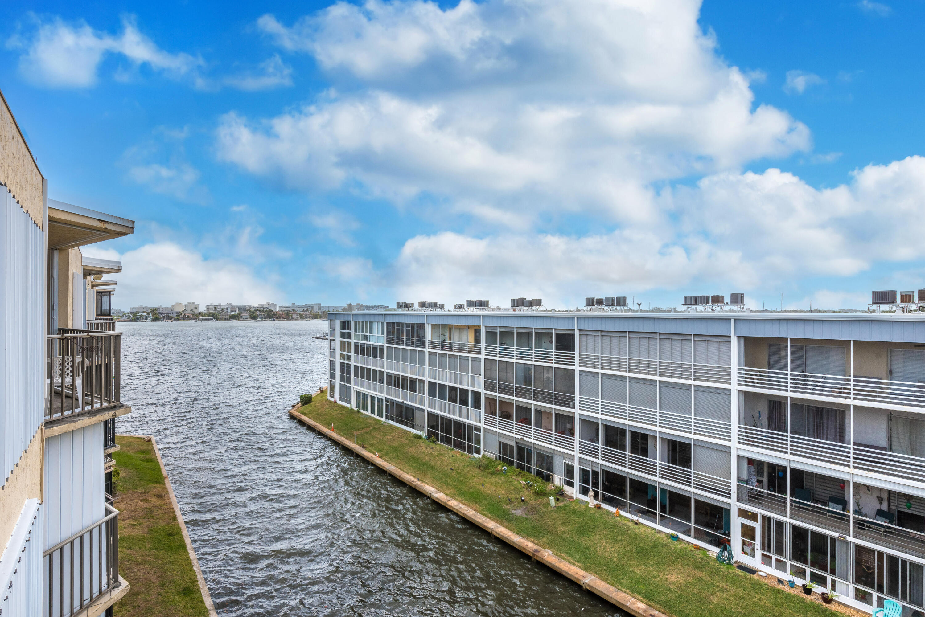 896 N Federal #527, Lantana FL 33462