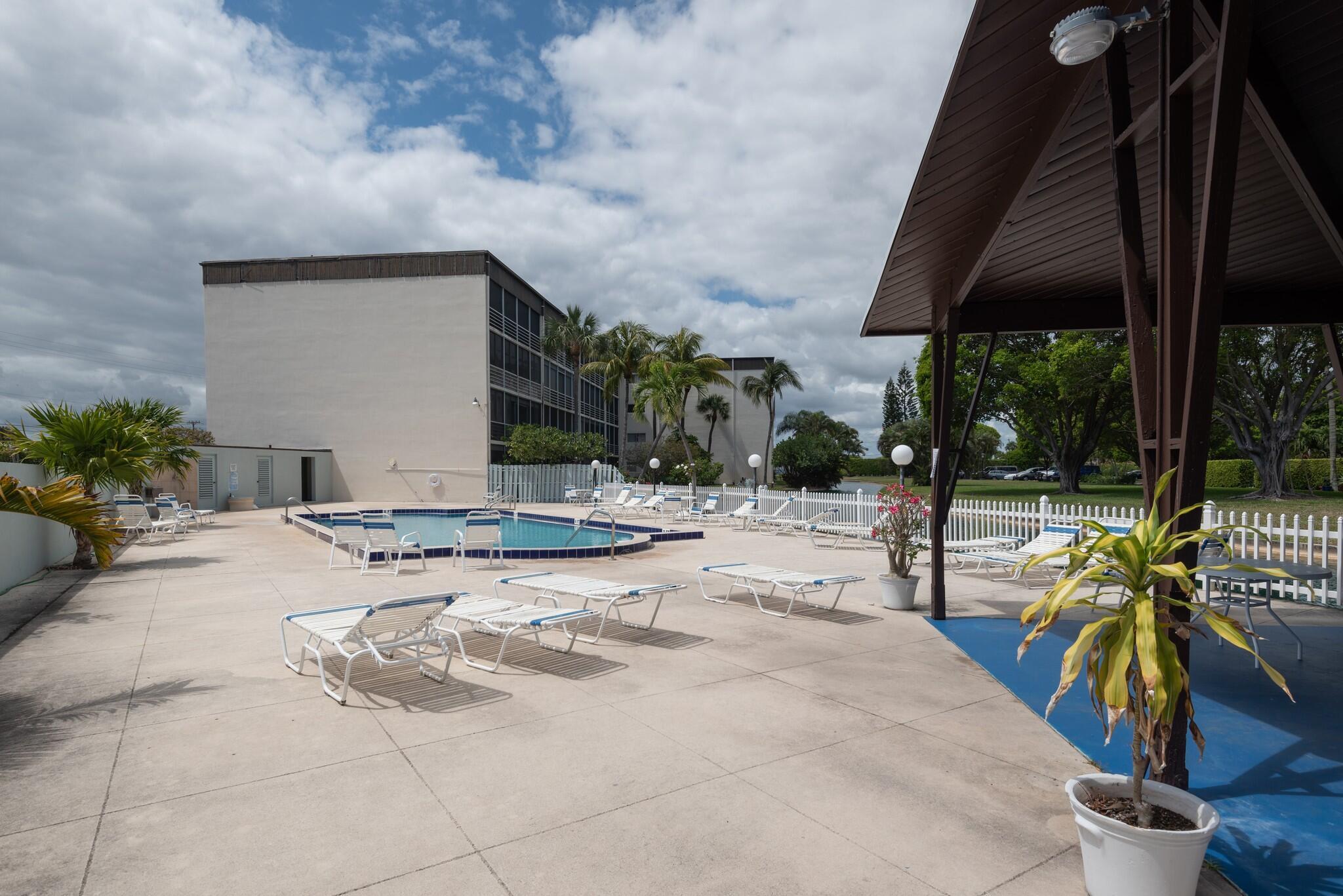 896 N Federal #527, Lantana FL 33462