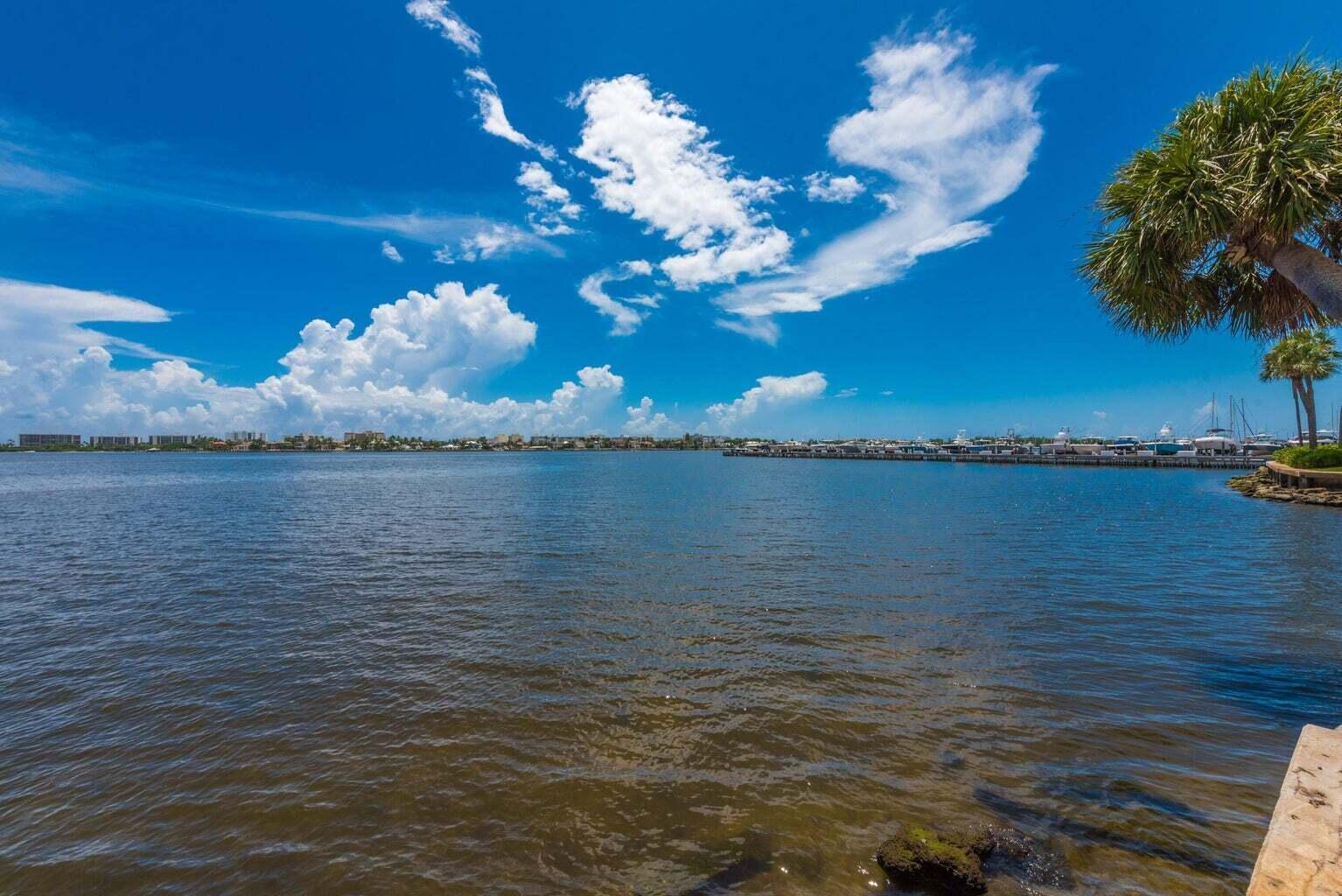 896 N Federal #527, Lantana FL 33462