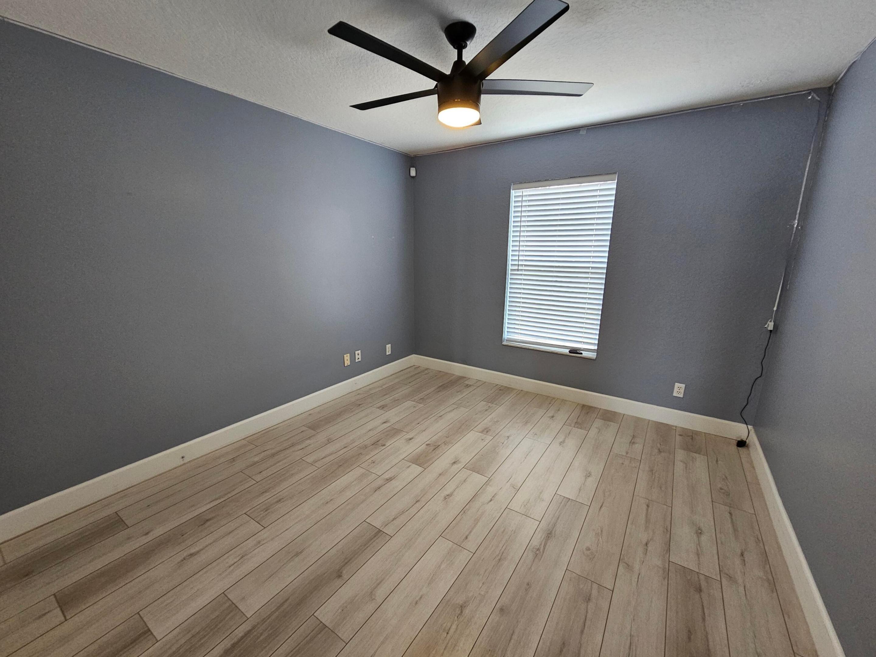 6131 Robinson, Jupiter FL 33458