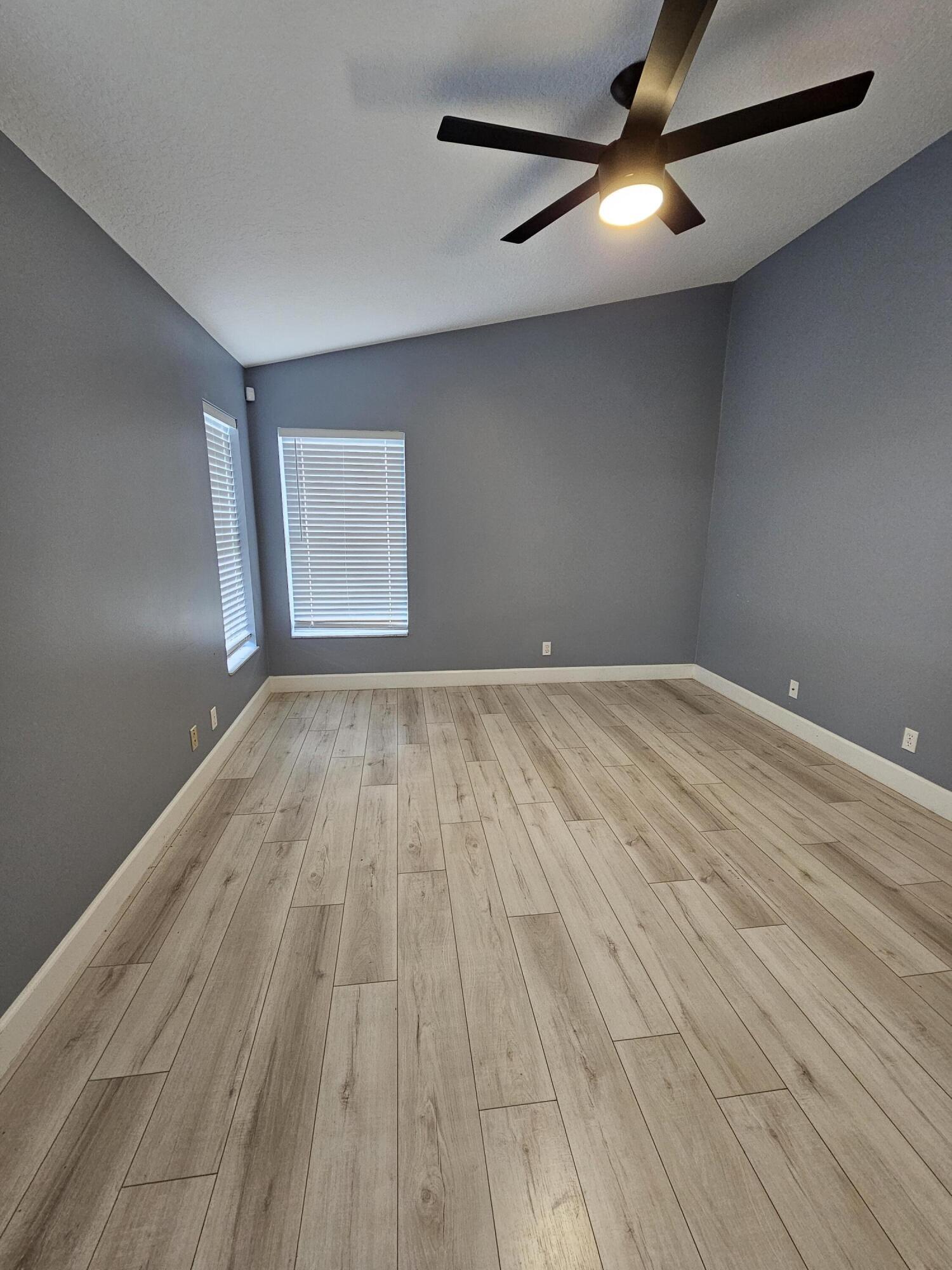 6131 Robinson, Jupiter FL 33458