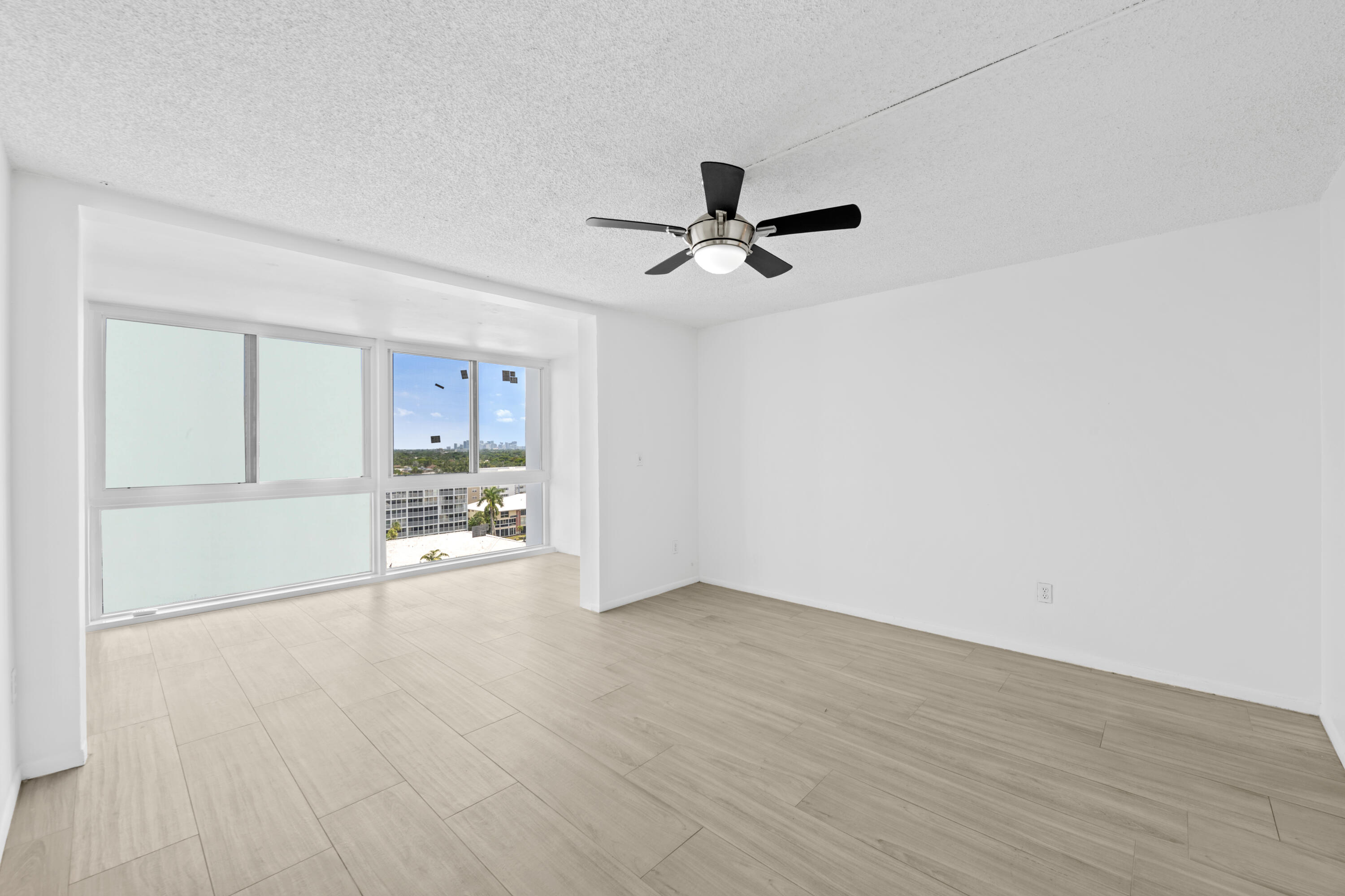3100 NE 49th #1109, Fort Lauderdale FL 33308