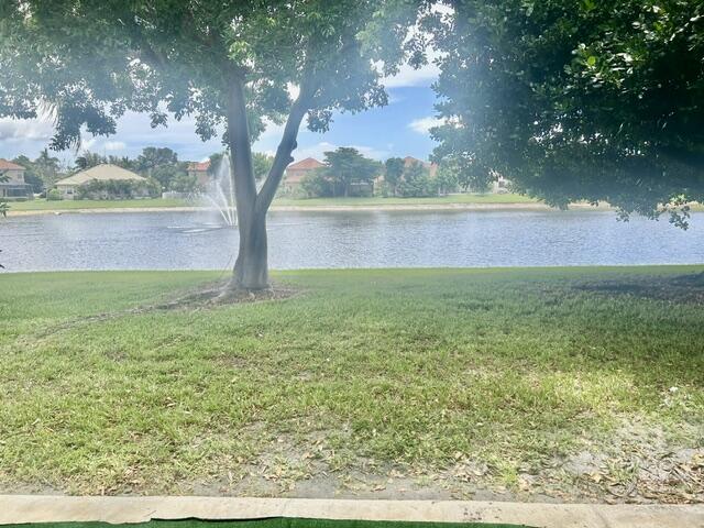 4003 W Hamilton, West Palm Beach FL 33411
