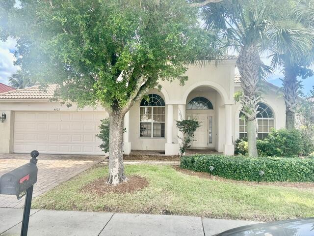 4003 W Hamilton, West Palm Beach FL 33411