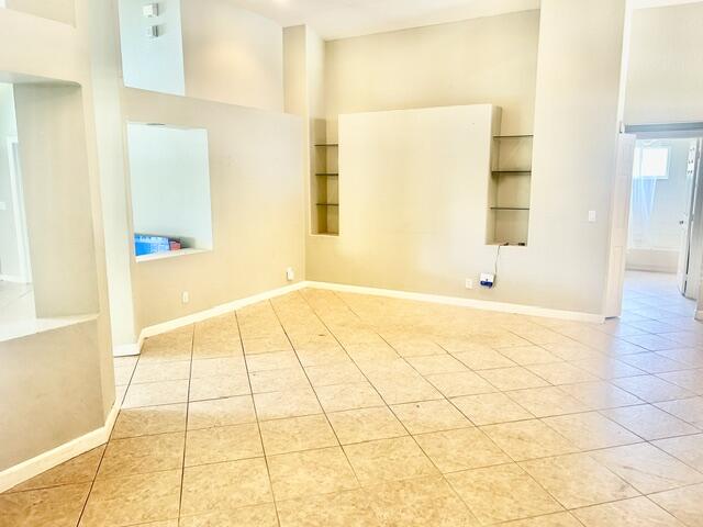 4003 W Hamilton, West Palm Beach FL 33411