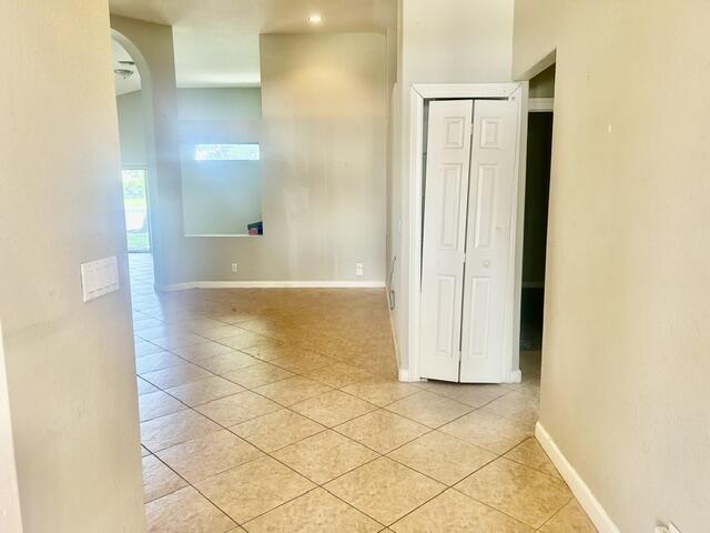 4003 W Hamilton, West Palm Beach FL 33411
