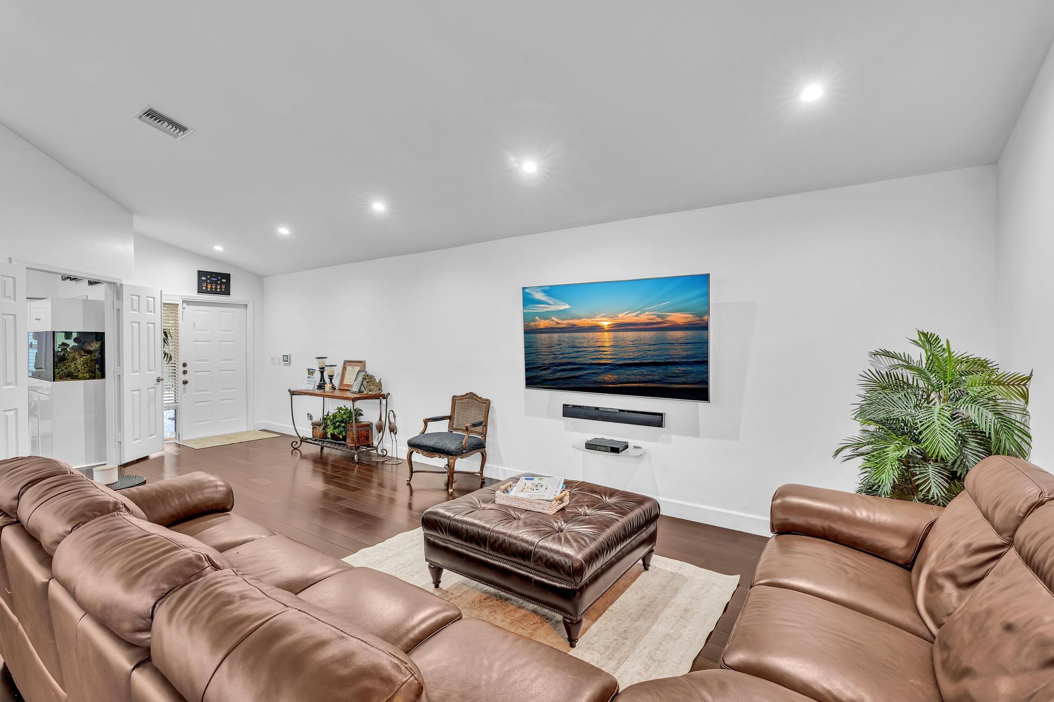 6207 La Vida, Boca Raton FL 33433
