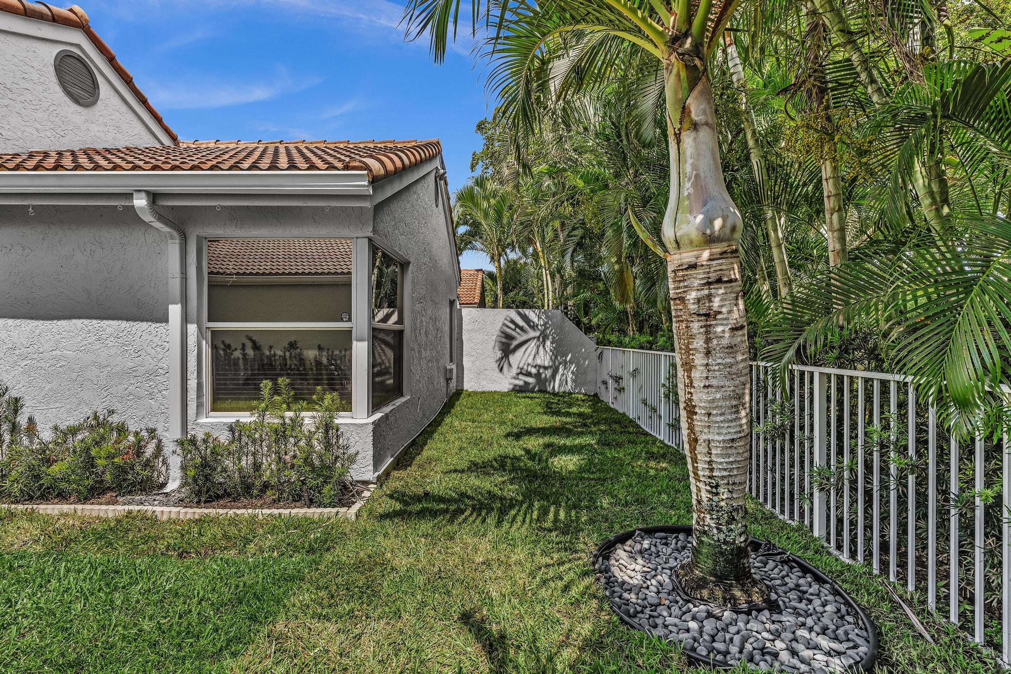 6207 La Vida, Boca Raton FL 33433